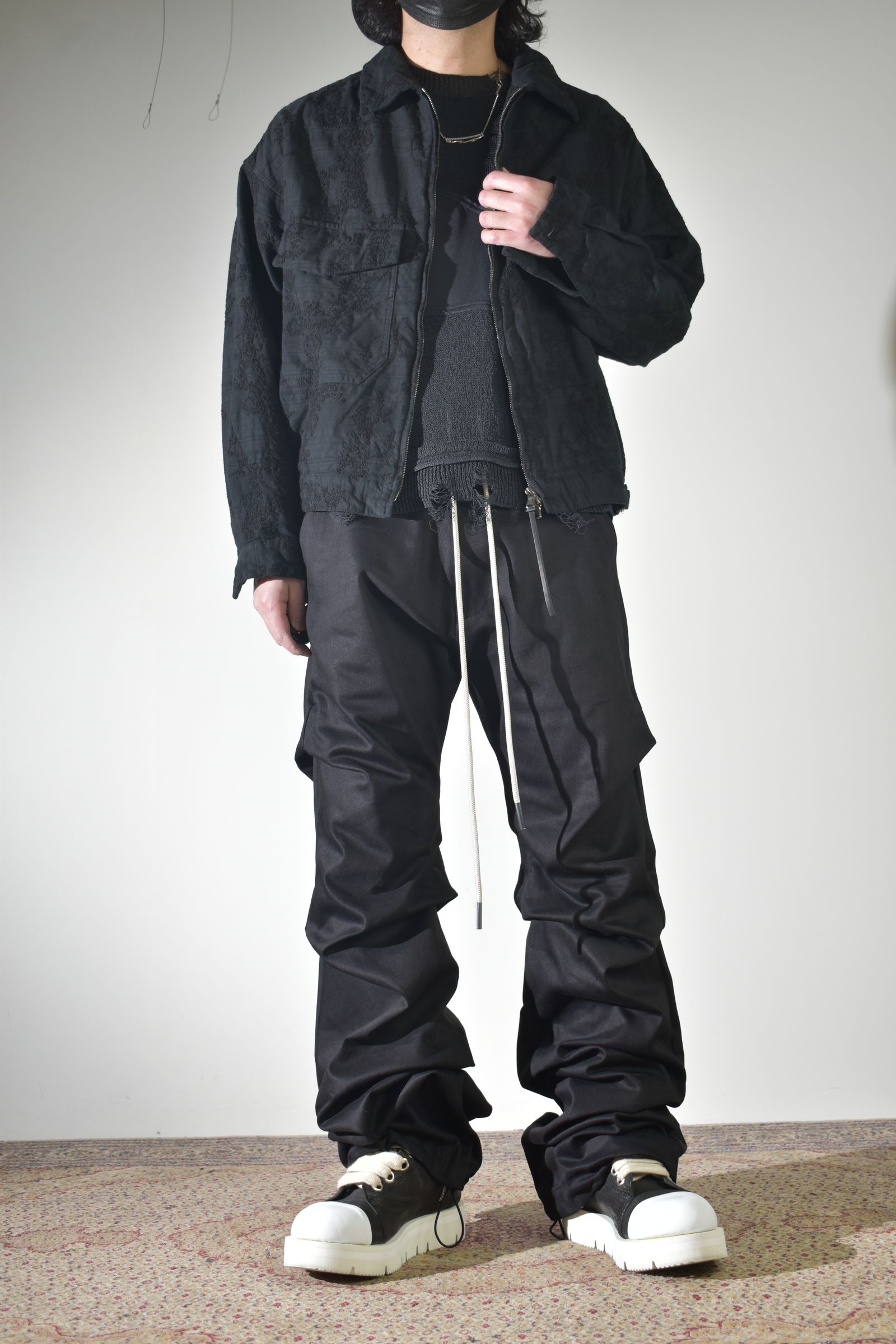 ブーツカット、早くもラス1