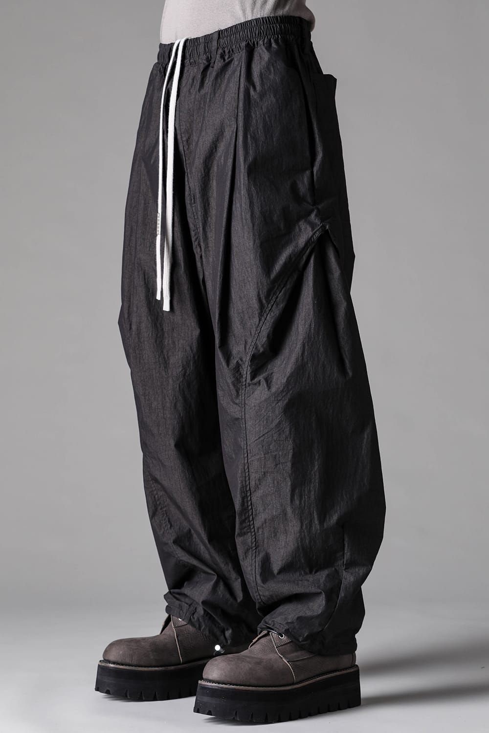《2027SS先行予約》Cotton Nylon Side Tuck Tapared Pants"Black" / コットンナイロンサイドタックテーパードパンツ"ブラック"