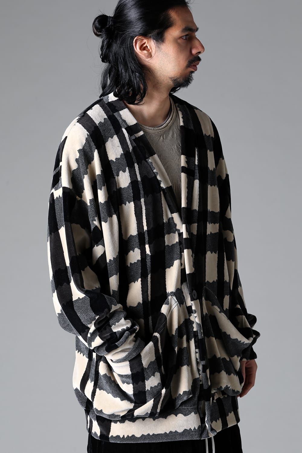 《2025AW先行予約》Checked Pattern Jumbo Cardigan"Black×Grey×Ivory" / チェックパターンジャンボカーディガン"ブラック×グレー×アイボリー"