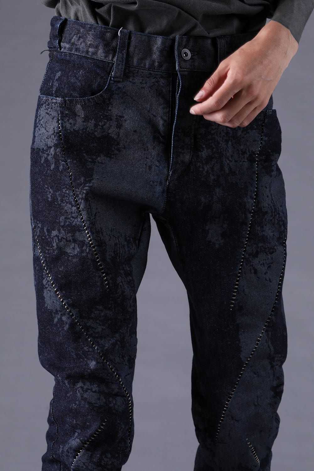 《2027SS先行予約分》Brushed-Coated Twist Curve Pants"Indigo" / ブラッシュコーティングツイストカーブパンツ"インディゴ"
