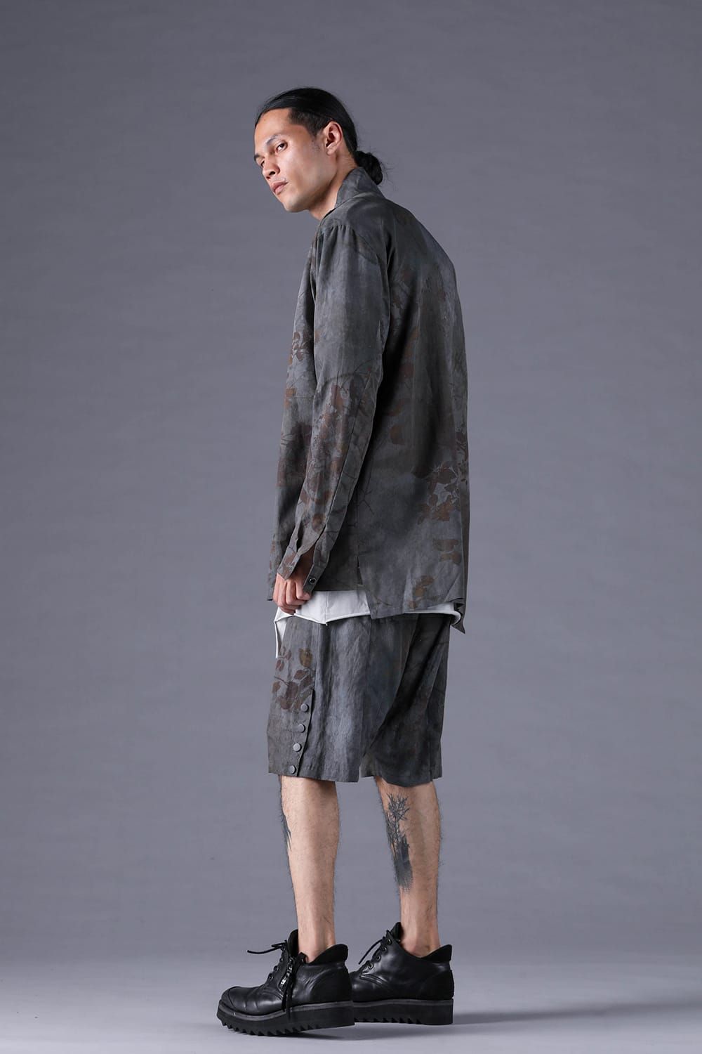《2027SS先行予約分》Inkjet-Printed Shawl-Collar L/S Shirt "Charcoal" / インクジェットプリントショールカラーロングスリーブシャツ"チャコール"