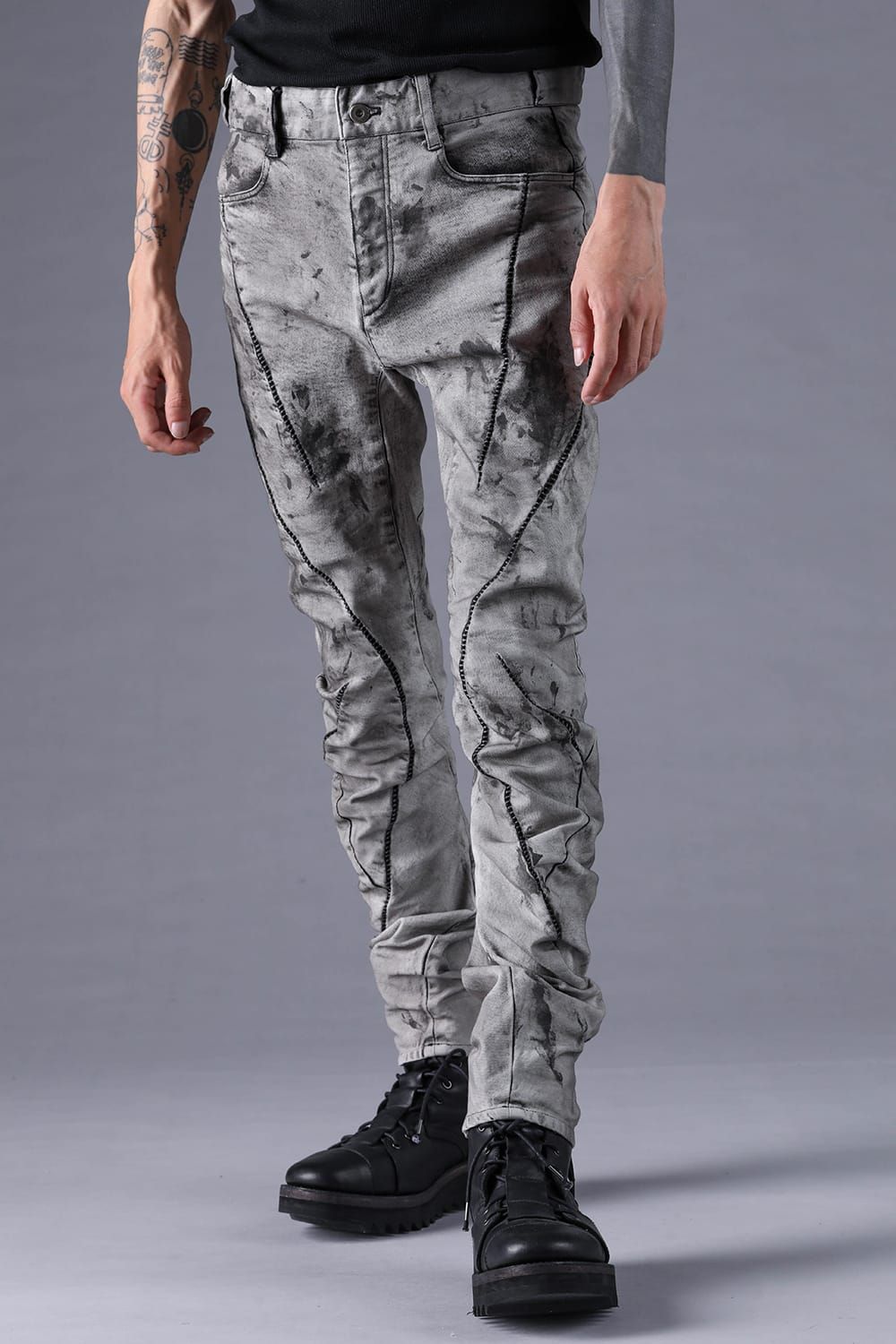 《2027SS先行予約分》Dirty Finish Overlock Twist Curve Pants"Dusty White" / ダーティ加工オーバーロックツイストカーブパンツ "ダスティホワイト"