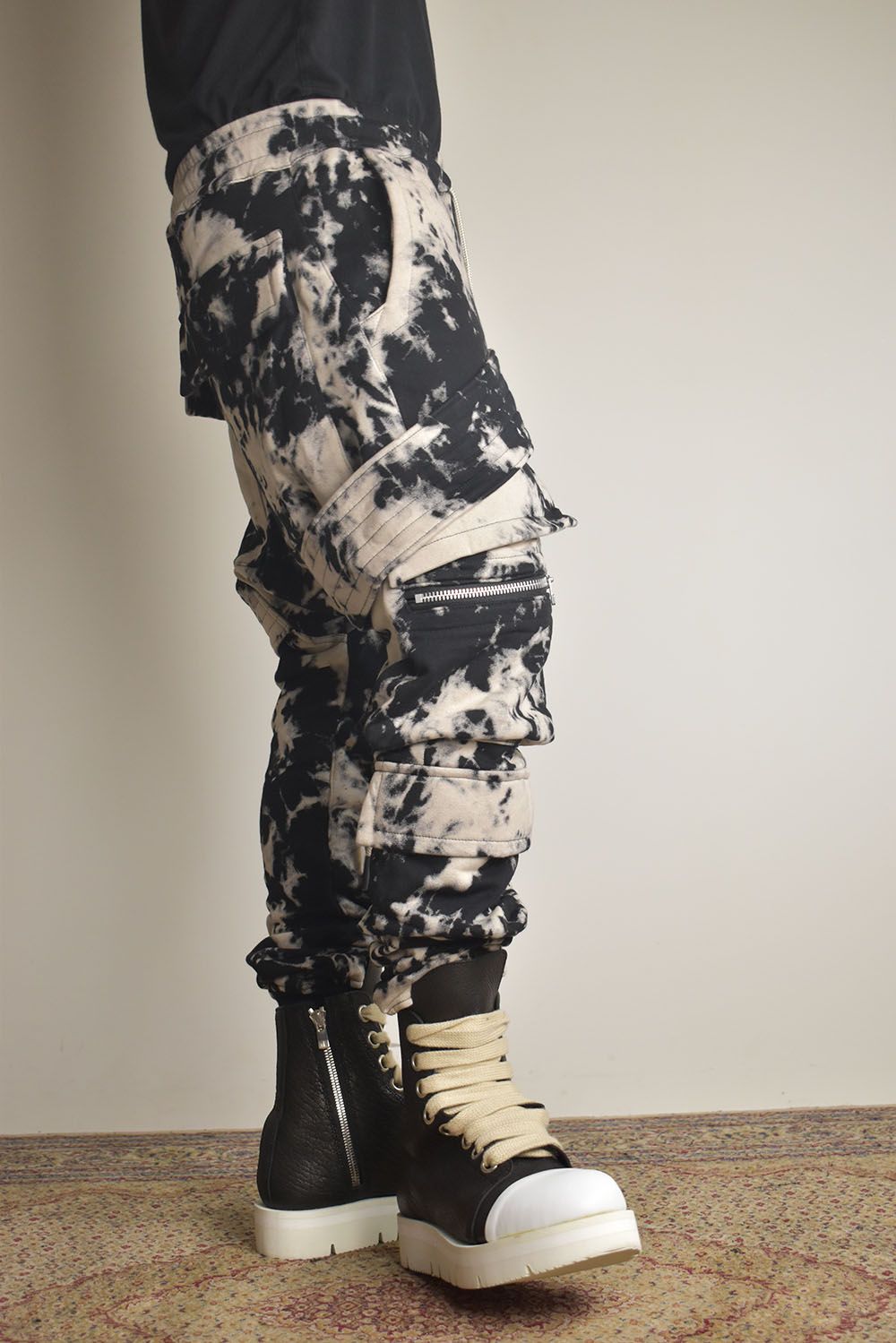 Discharge Pinting Belt Cargo Sarouel Jogger"Black×Ivory" /ディスチャージプリントベルトカーゴサルエルジョガー"ブラック×アイボリー"