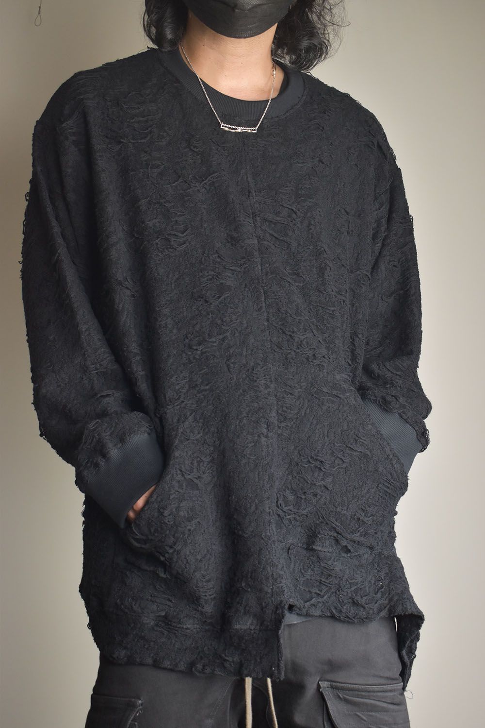 Damage Pile Arymmetry Crew Neck Top"Black" / ダメージパイル アシンメトリークルーネックトップ"ブラック"