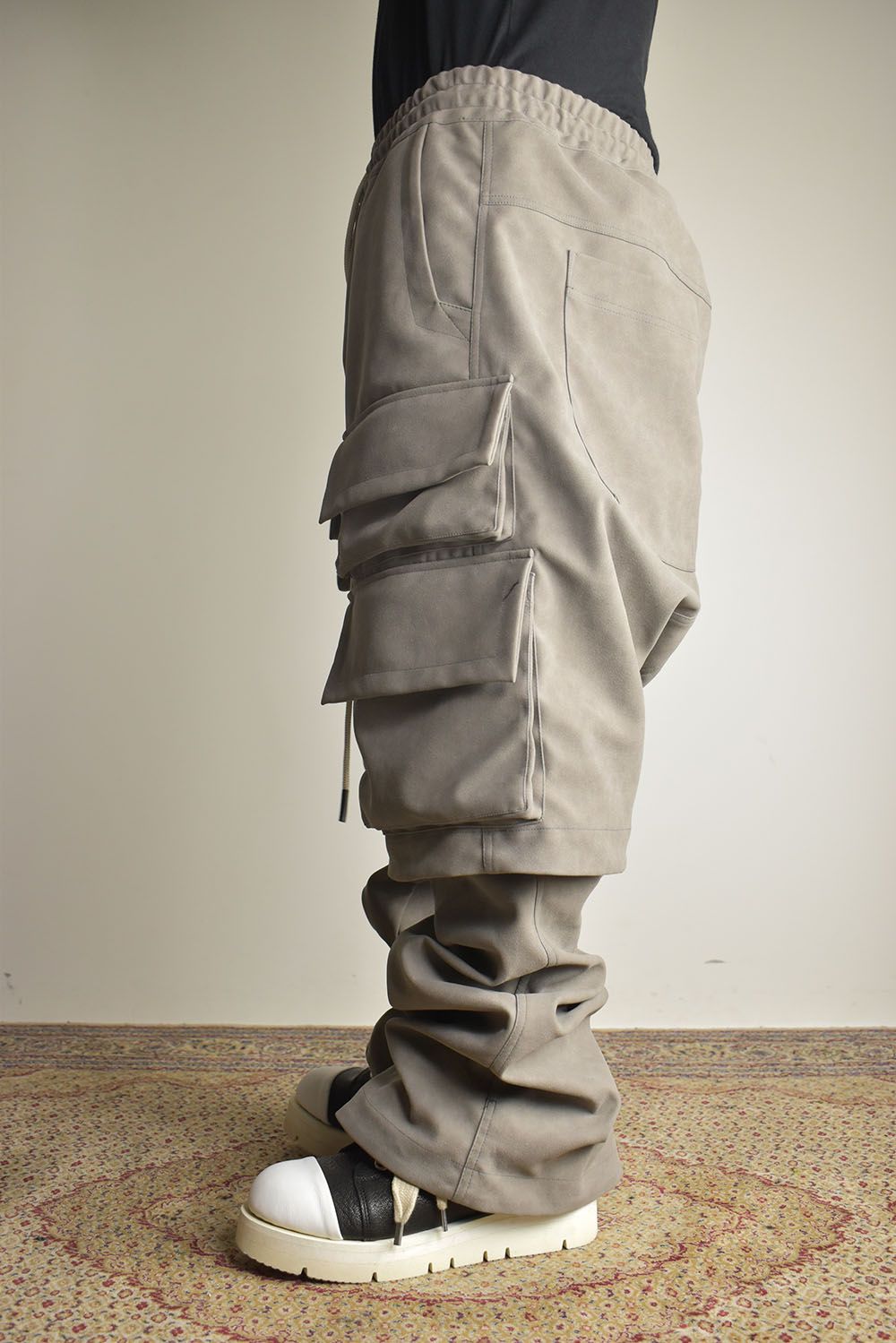 《2025AW先行予約》Synthetic Leather Suede Layerd Boots Cut "Black / Grey" / シンセティックレザースウェードレイヤードブーツカット "ブラック / グレー"