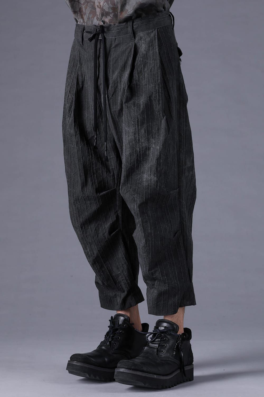 《2027SS先行予約分》Mura-Dye Toby Stripe Cropped Pants"Black" / ムラ染トビーストライプクロップドパンツ"ブラック"