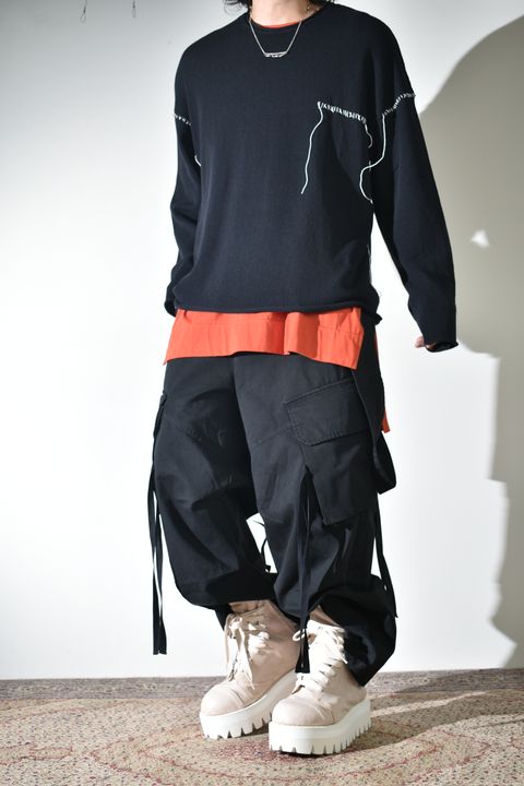 差し色とリラックスカジュアル