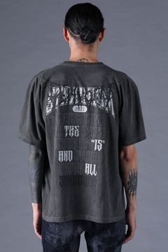 《2027SS先行予約分》Printed T-Shirt: METAL & COLLEGE LOGO "Charcoal" / プリントTee  -Metal & College Logo "チャコール"