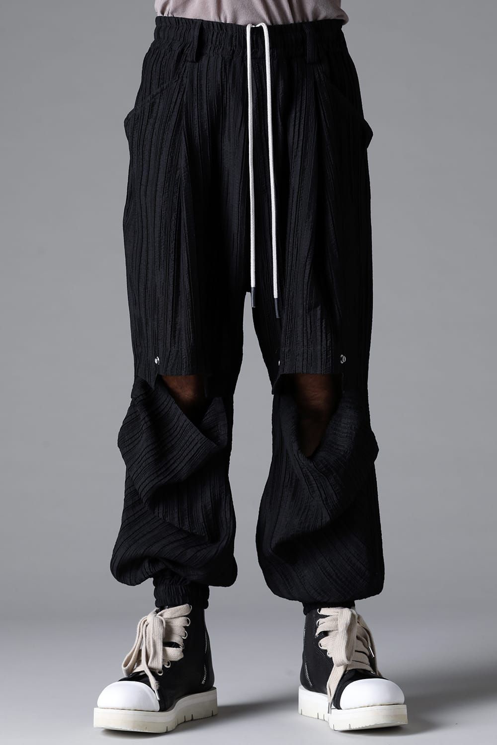 《2026SS先行予約》Front Tuck wide Jogger Pants"Black / Sand" /フロントタックワイドジョガーパンツ"ブラック/サンド"