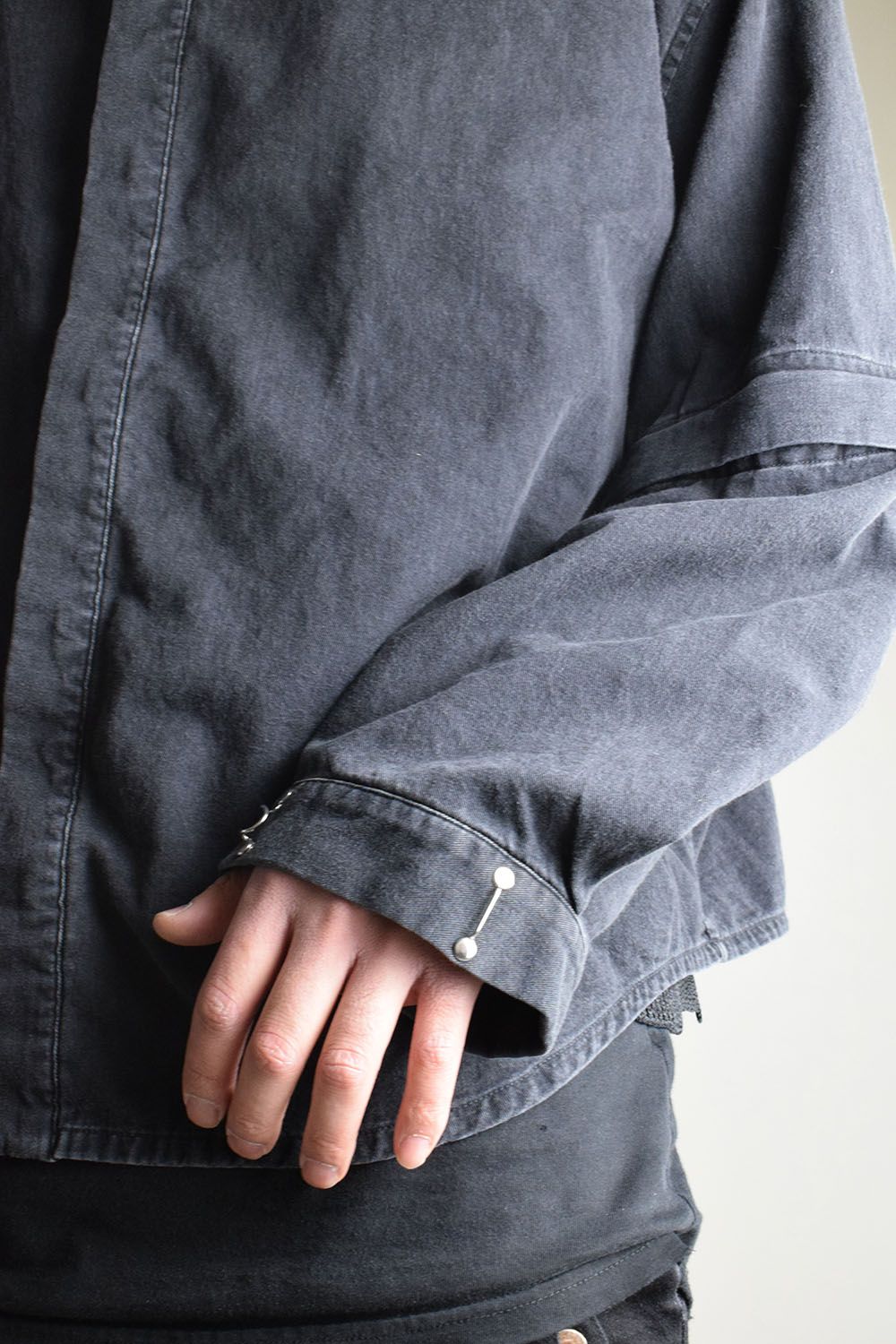 Detachable Sleeve Hook Cuff Shirt"Black Washed" / デタッチャブルスリーブホックカフスシャツ"ブラックウォッシュド"