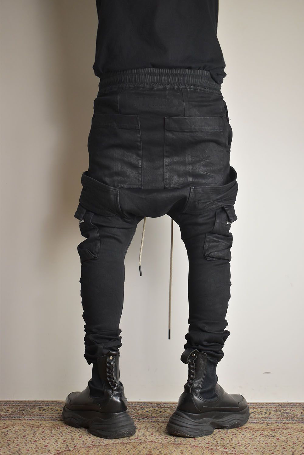 《2025AW先行予約》Denim Coating Cargo Sarouel Skinny"Black" / デニムコーティングカーゴサルエルスキニー"ブラック"