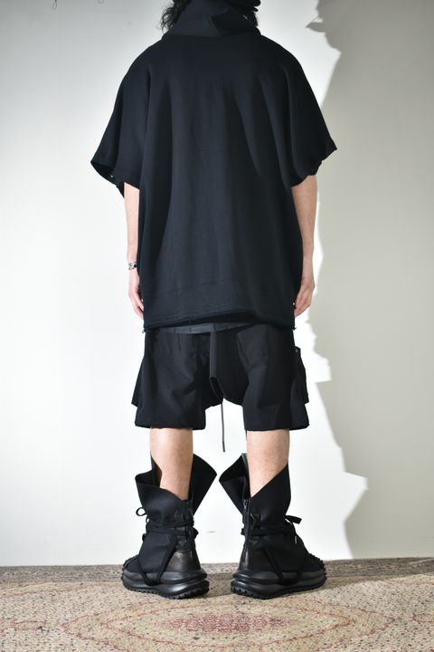 2Wayで着られる着用シーズンの長いスウェット