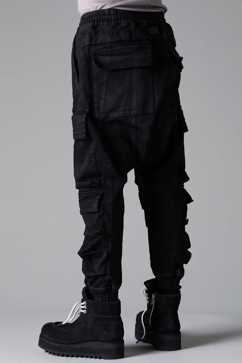 《2025AW先行予約》Coated Bonding Sarouel Cargo Jogger Denim"Black" / コーティングボンディングサルエルカーゴジョガーデニム"ブラック"