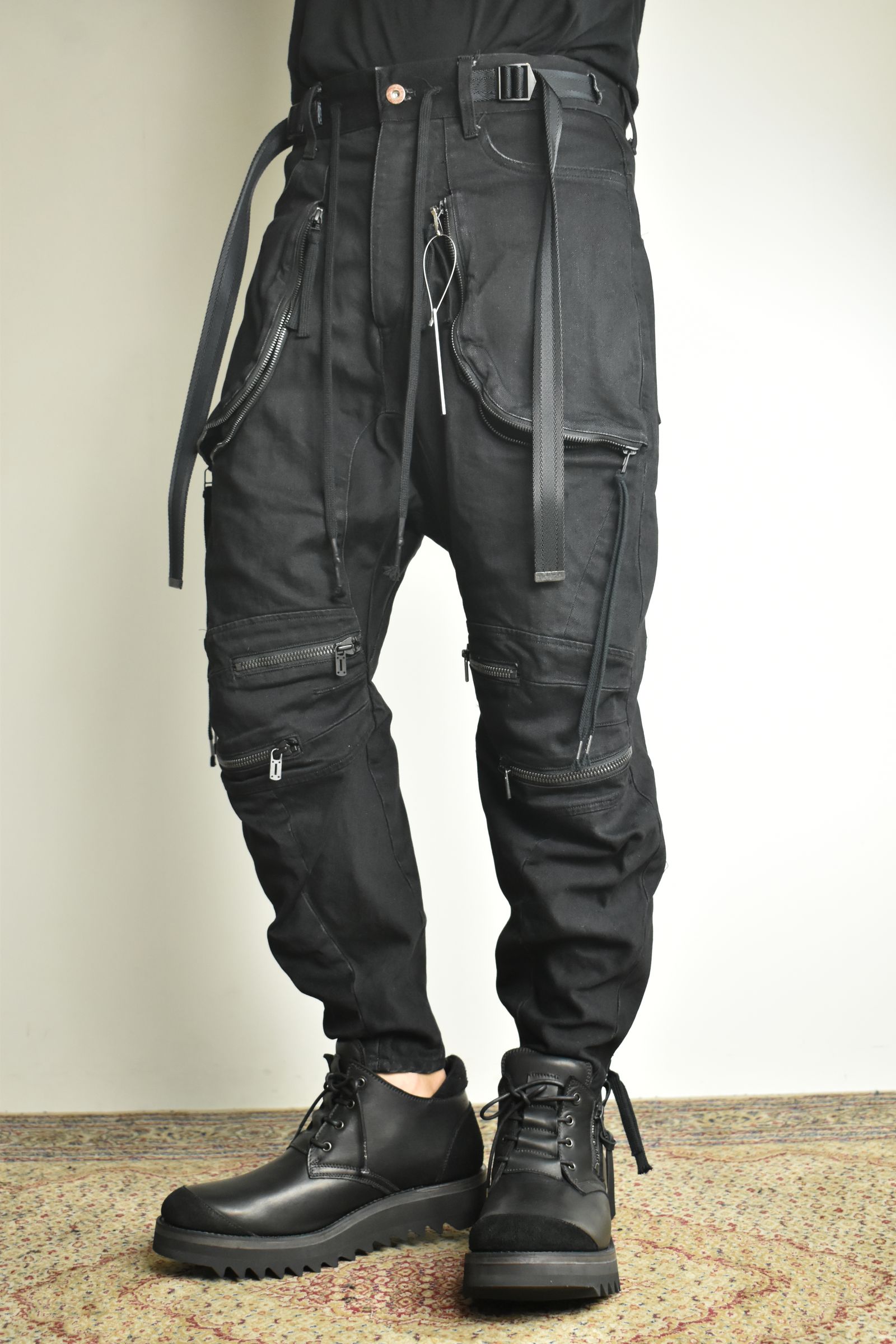 Stretch Denim Knee-Open Cropped Pants"Black" / ストレッチデニムニーオープンクロップドパンツ"ブラック"