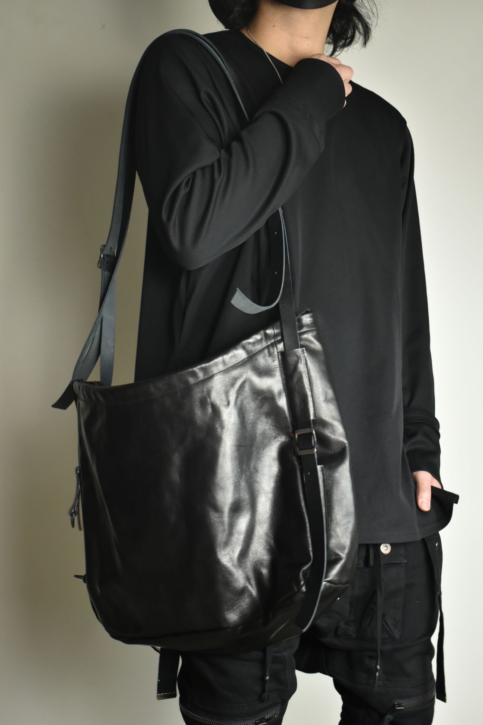 Horse Leather Shoulder Bag"Black" / ホースレザーショルダーバッグ"ブラック"