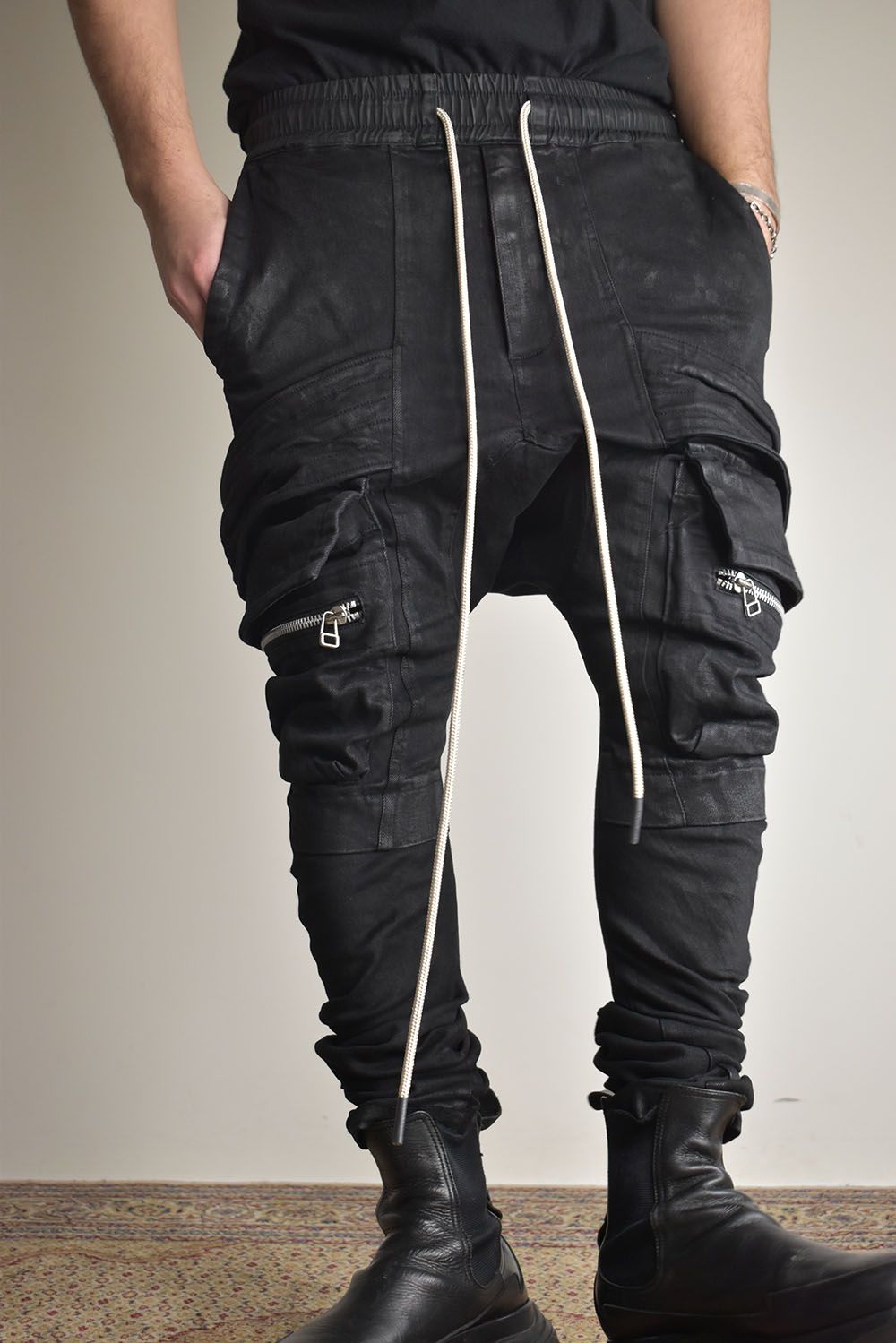 《2025AW先行予約》Denim Coating Cargo Sarouel Skinny"Black" / デニムコーティングカーゴサルエルスキニー"ブラック"