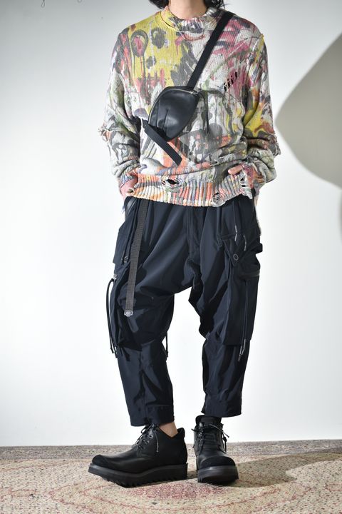 テクニカルなカーゴパンツ