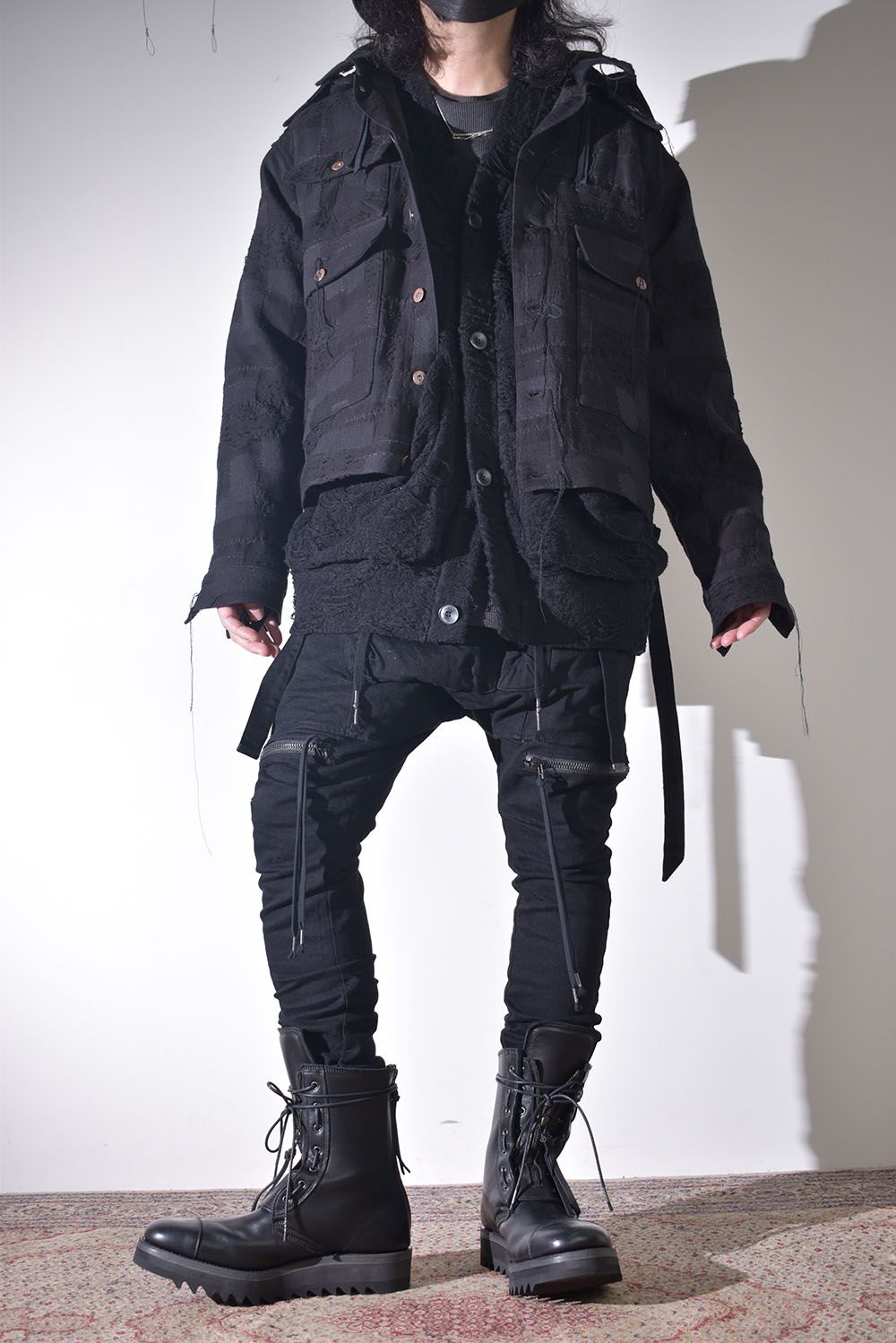 プラスカーディガンで冬仕様