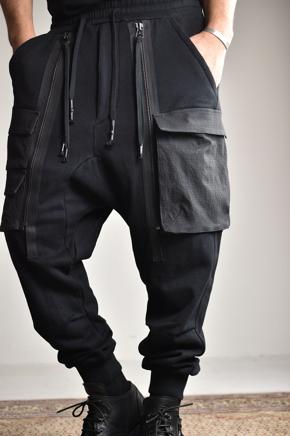 D.HYGEN - Non-ply Yarn Lined Drop Crotch Cargo Wide Jogger Pants 