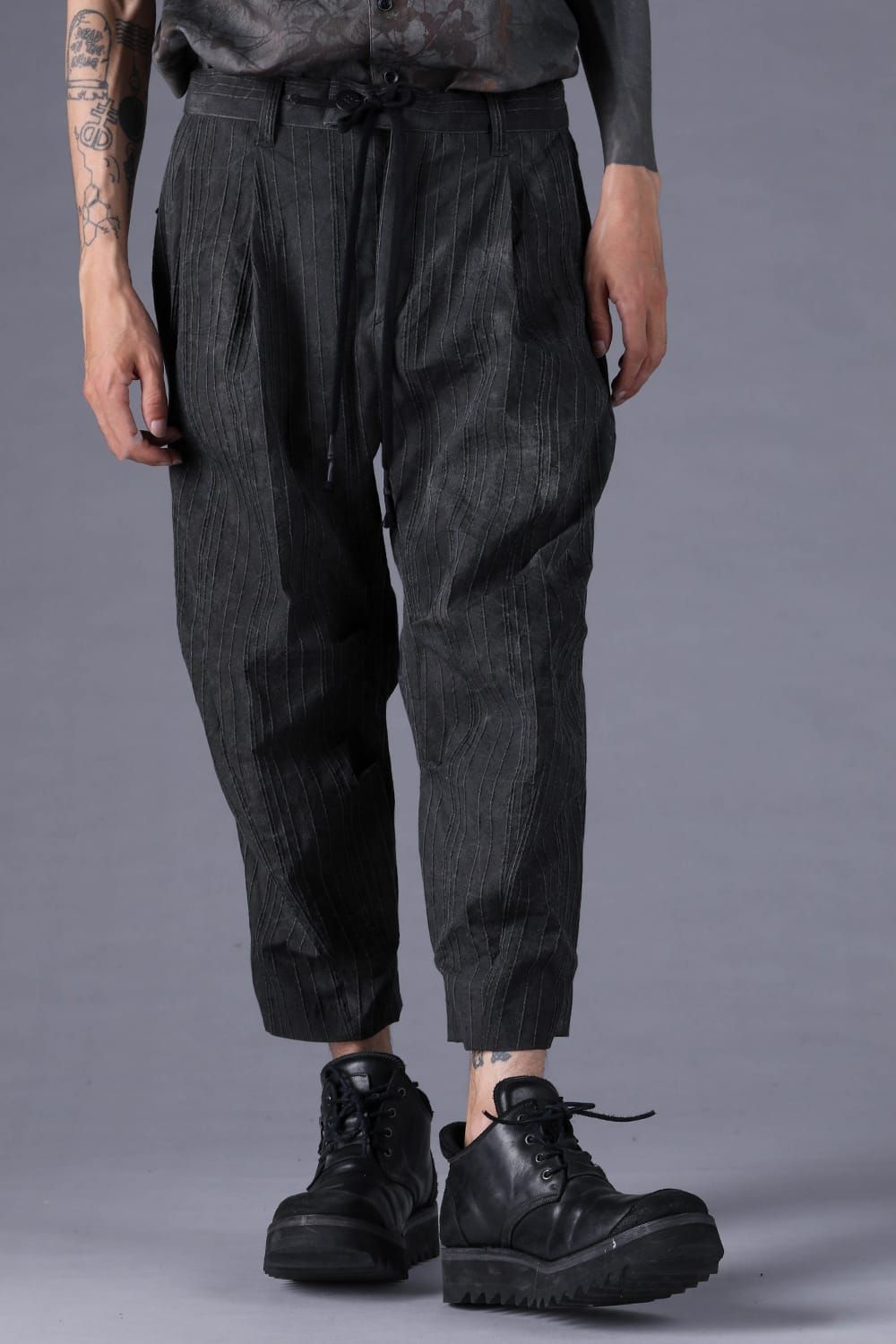 《2027SS先行予約分》Mura-Dye Toby Stripe Cropped Pants"Black" / ムラ染トビーストライプクロップドパンツ"ブラック"