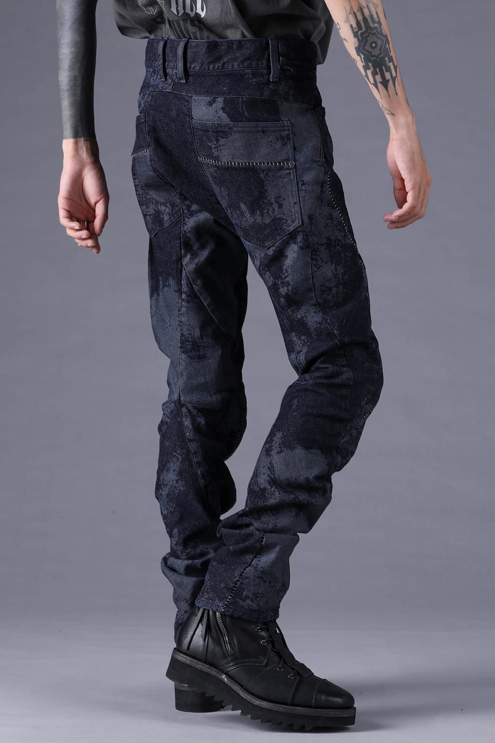 《2027SS先行予約分》Brushed-Coated Twist Curve Pants"Indigo" / ブラッシュコーティングツイストカーブパンツ"インディゴ"