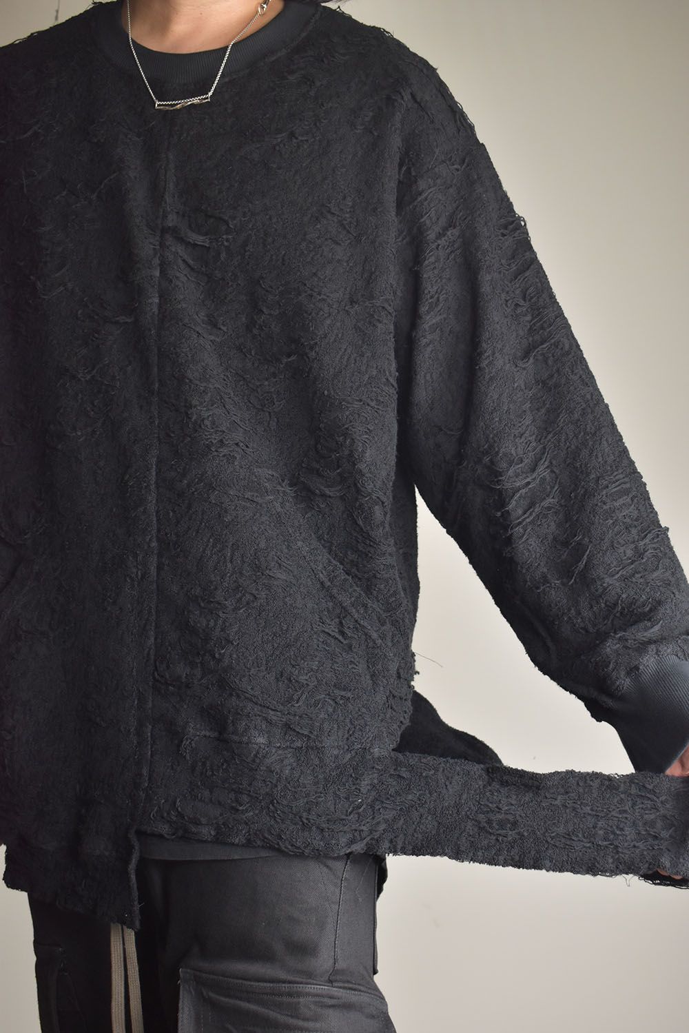 Damage Pile Arymmetry Crew Neck Top"Black" / ダメージパイル アシンメトリークルーネックトップ"ブラック"