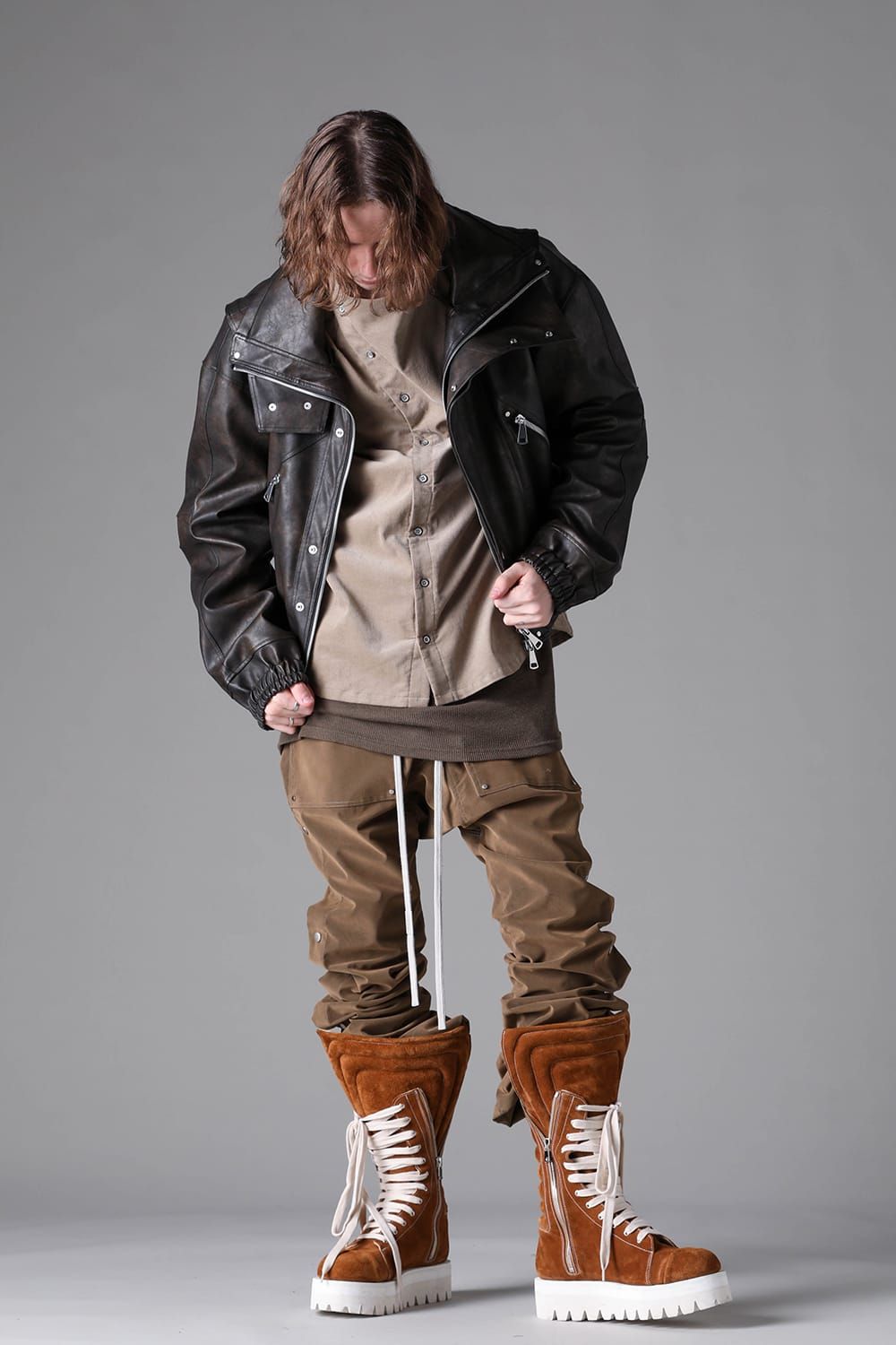 《2026AW先行予約》Vegan Leather High Neck Blouson "Black / Brown " / ヴィーガンレザーハイネックブルゾン"ブラック/ブラウン"