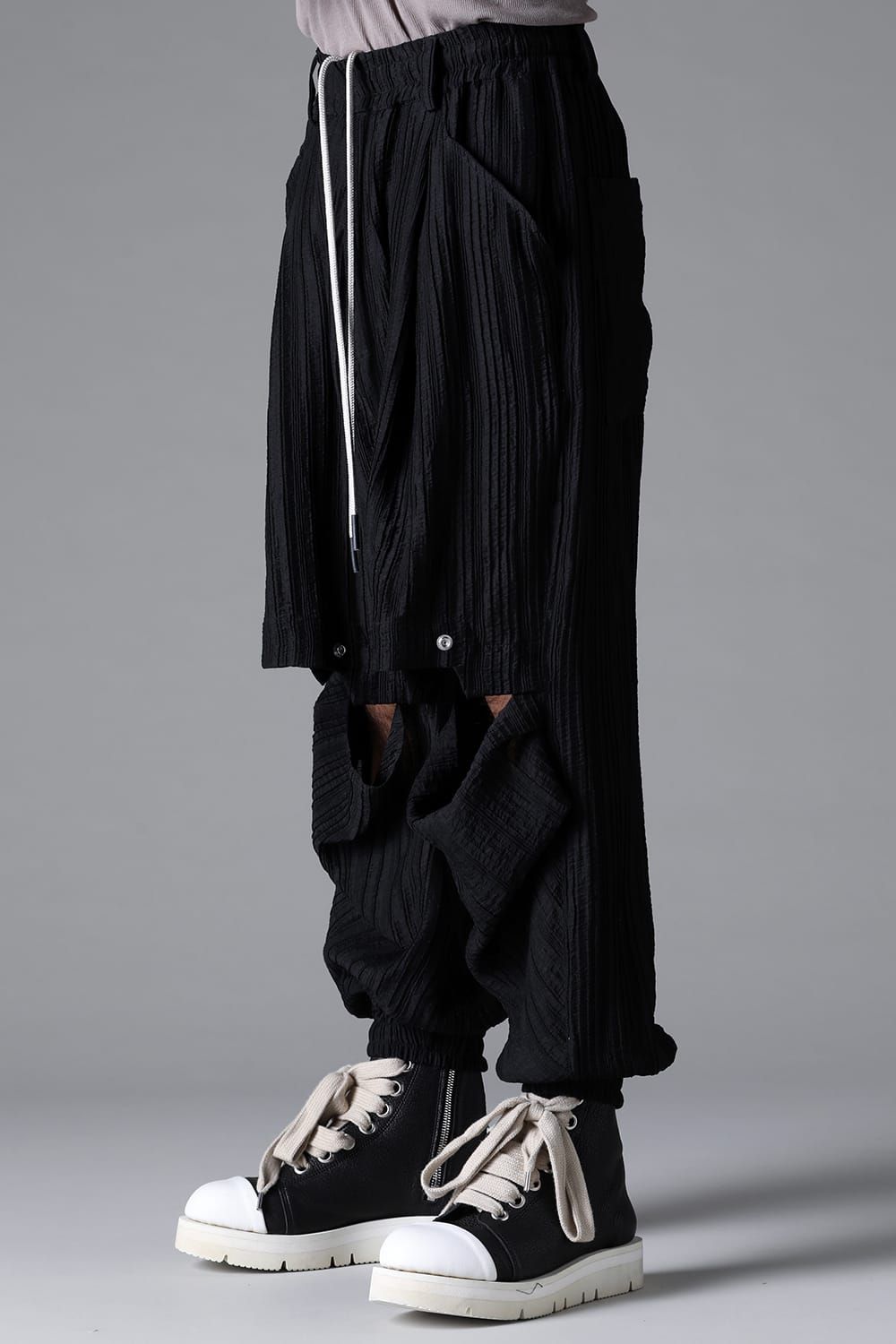 《2026SS先行予約》Front Tuck wide Jogger Pants"Black / Sand" /フロントタックワイドジョガーパンツ"ブラック/サンド"