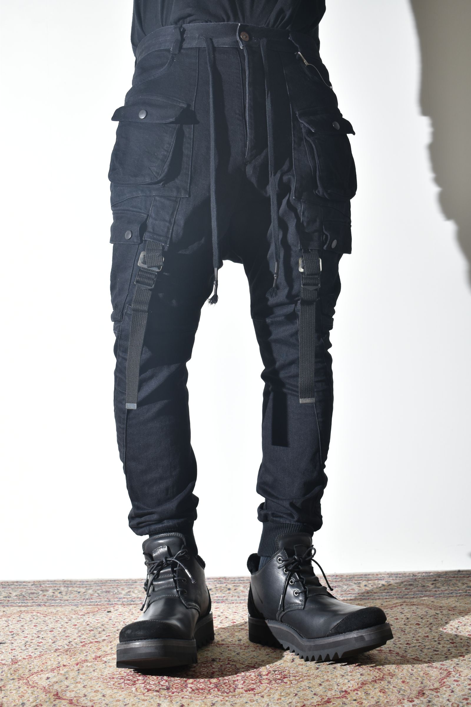 Stretch Denim Belt-Adjustable Cargo Jogger Pants"Black" / ストレッチデニムベルトアジャストカーゴジョグパンツ"ブラック"