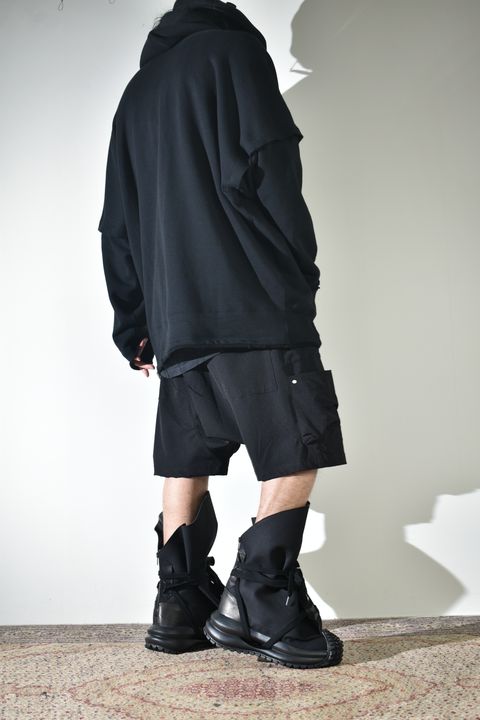 2Wayで着られる着用シーズンの長いスウェット