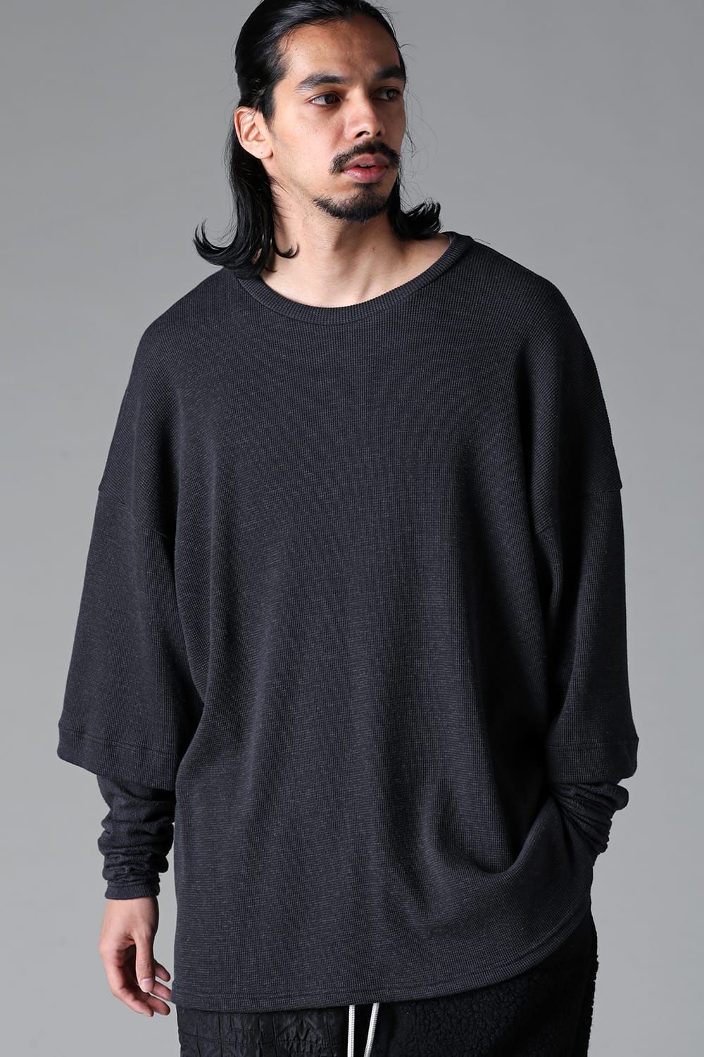 《2025AW先行予約》Layered Crew Neck Top"Black / Beige /Khaki /Grey /D.Grey" / レイヤードクルーネックトップ"ブラック/ベージュ/カーキ/グレー/ダークグレー"