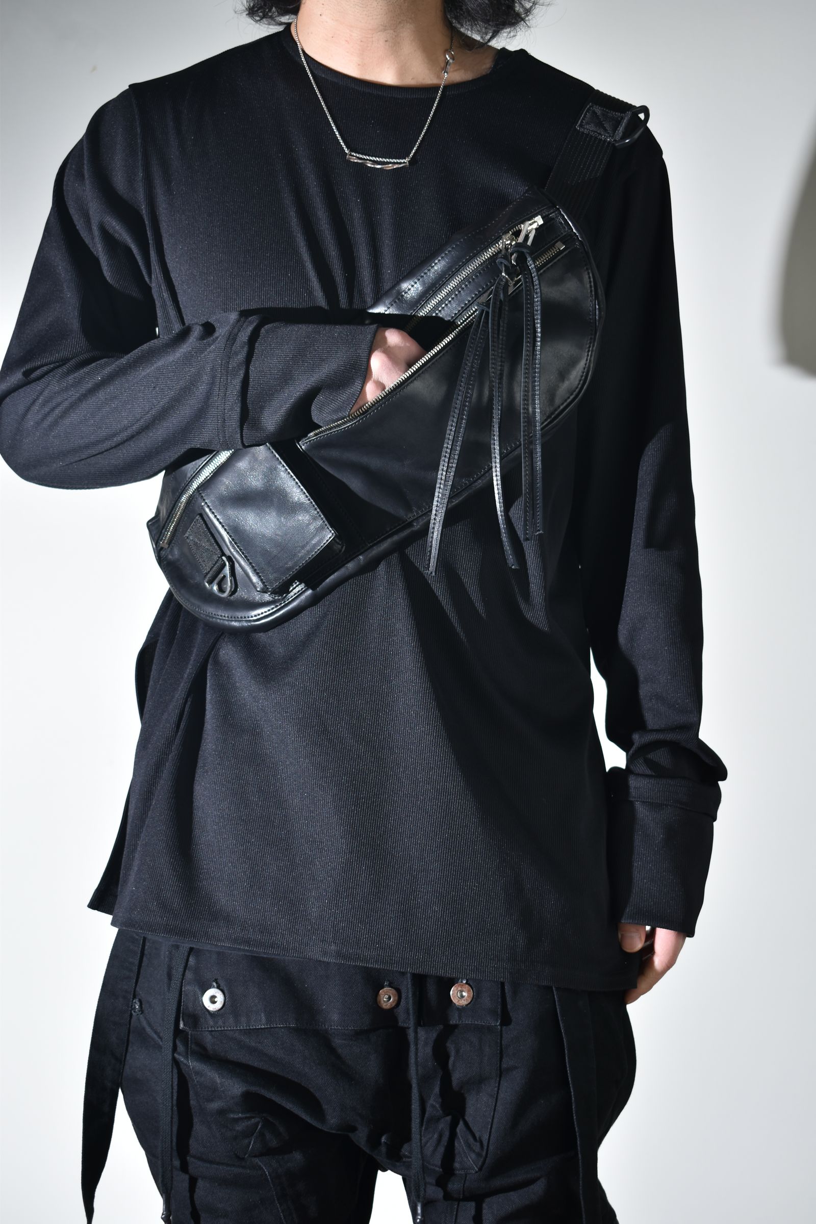Leather Body Bag"Black" / レザーボディバッグ"ブラック"