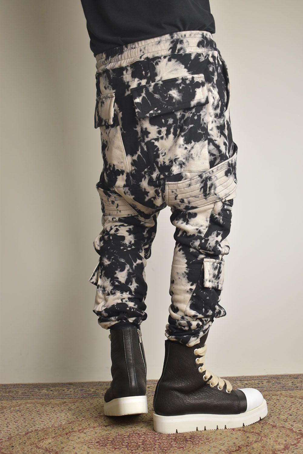 Discharge Pinting Belt Cargo Sarouel Jogger"Black×Ivory" /ディスチャージプリントベルトカーゴサルエルジョガー"ブラック×アイボリー"