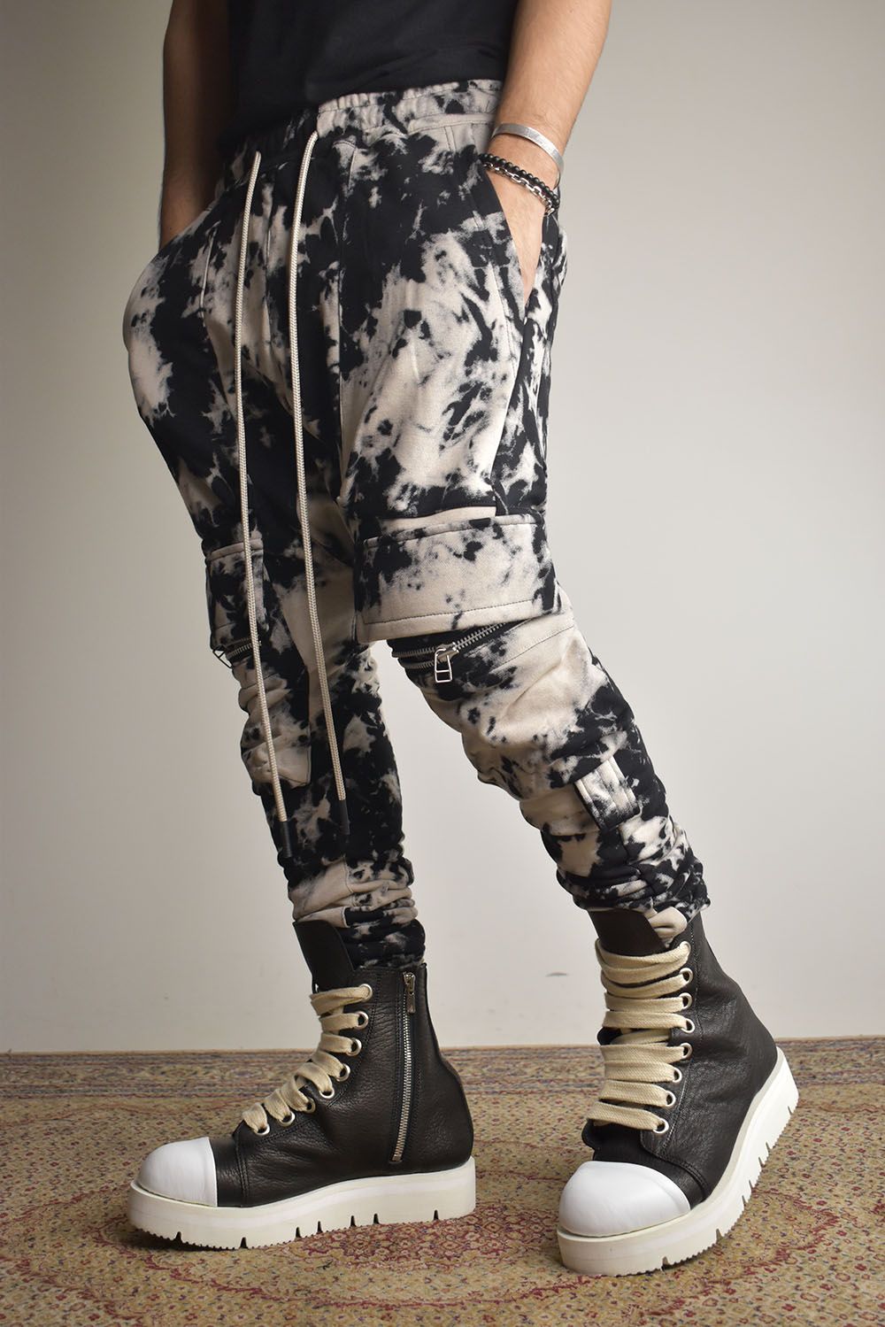 Discharge Pinting Cargo Sarouel Skinny"Black×Ivory" /ディスチャージプリントカーゴサルエルスキニー"ブラック×アイボリー"