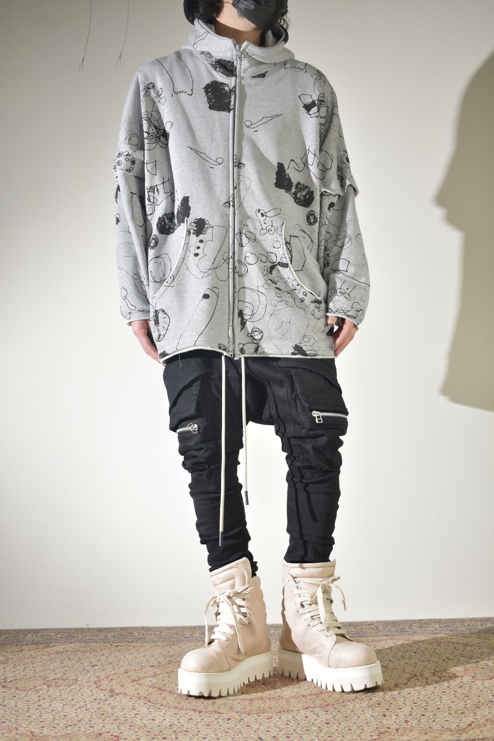 春夏らしいカジュアルミックス