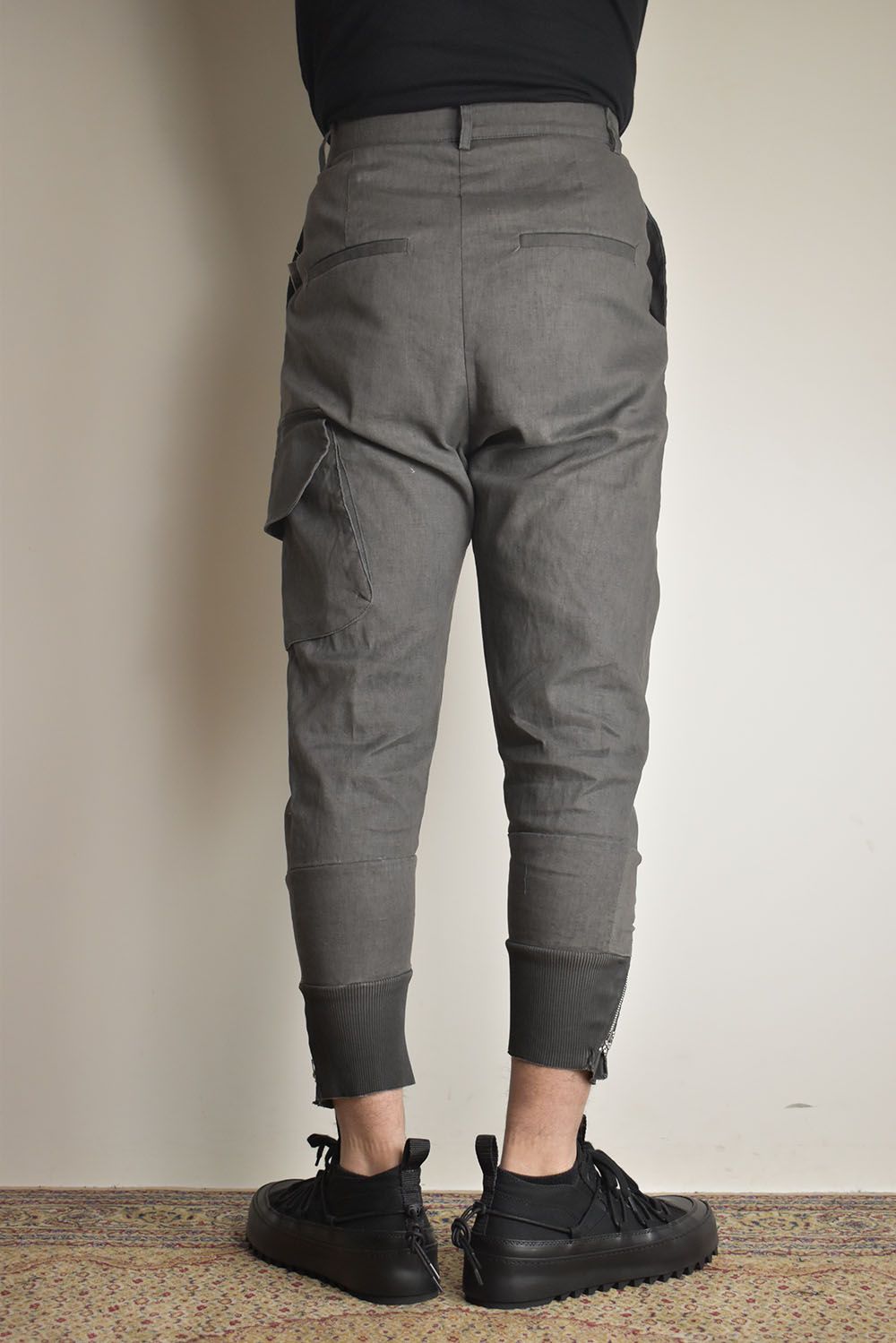 Asymmetrical Cargo Pants"Charcoal Grey" / アシンメトリーカーゴパンツ"チャコールグレー"