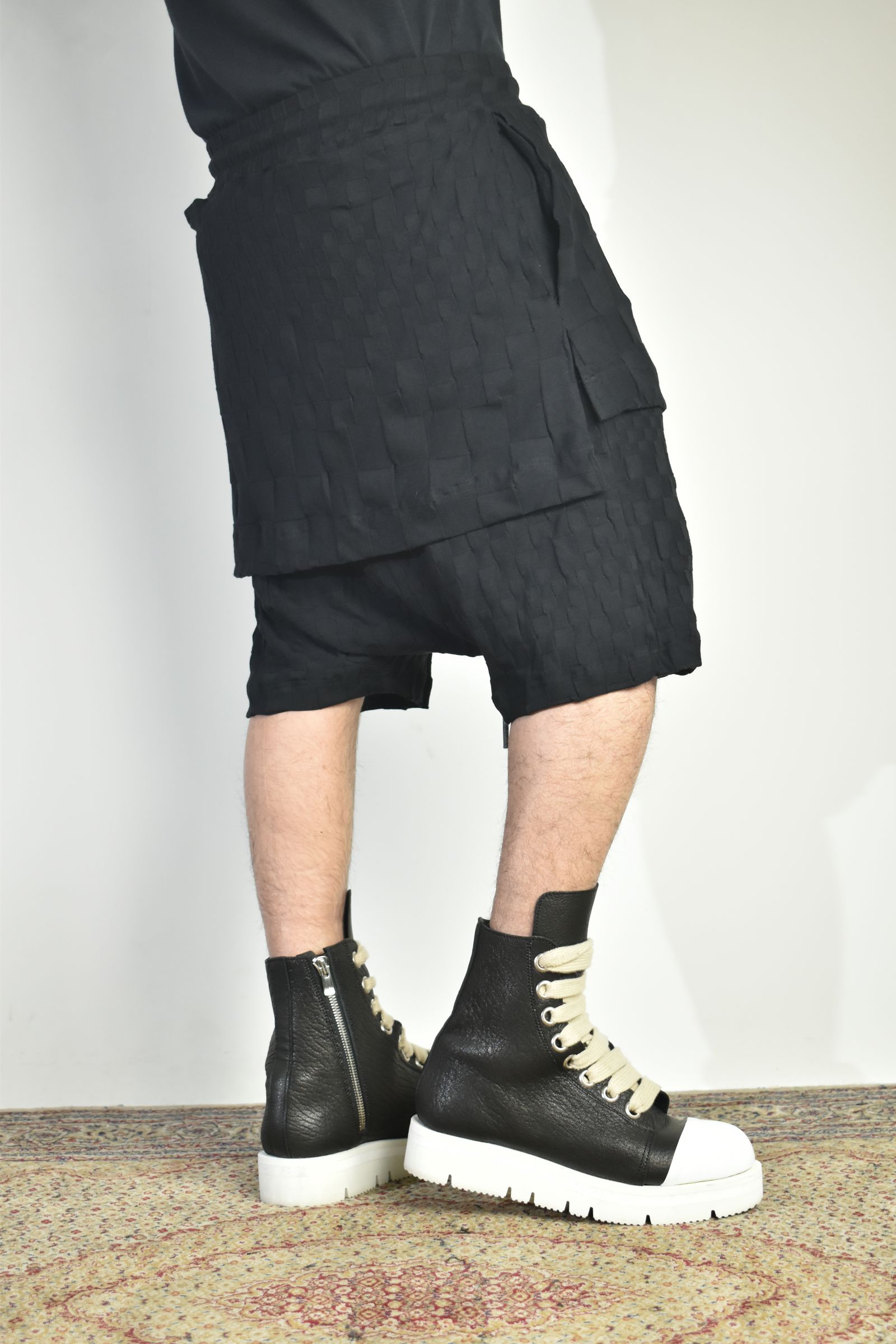 Gradient Plaid Pattern Layered Shorts"Black" / グラデーションチェックパターンレイヤードショーツ"ブラック"