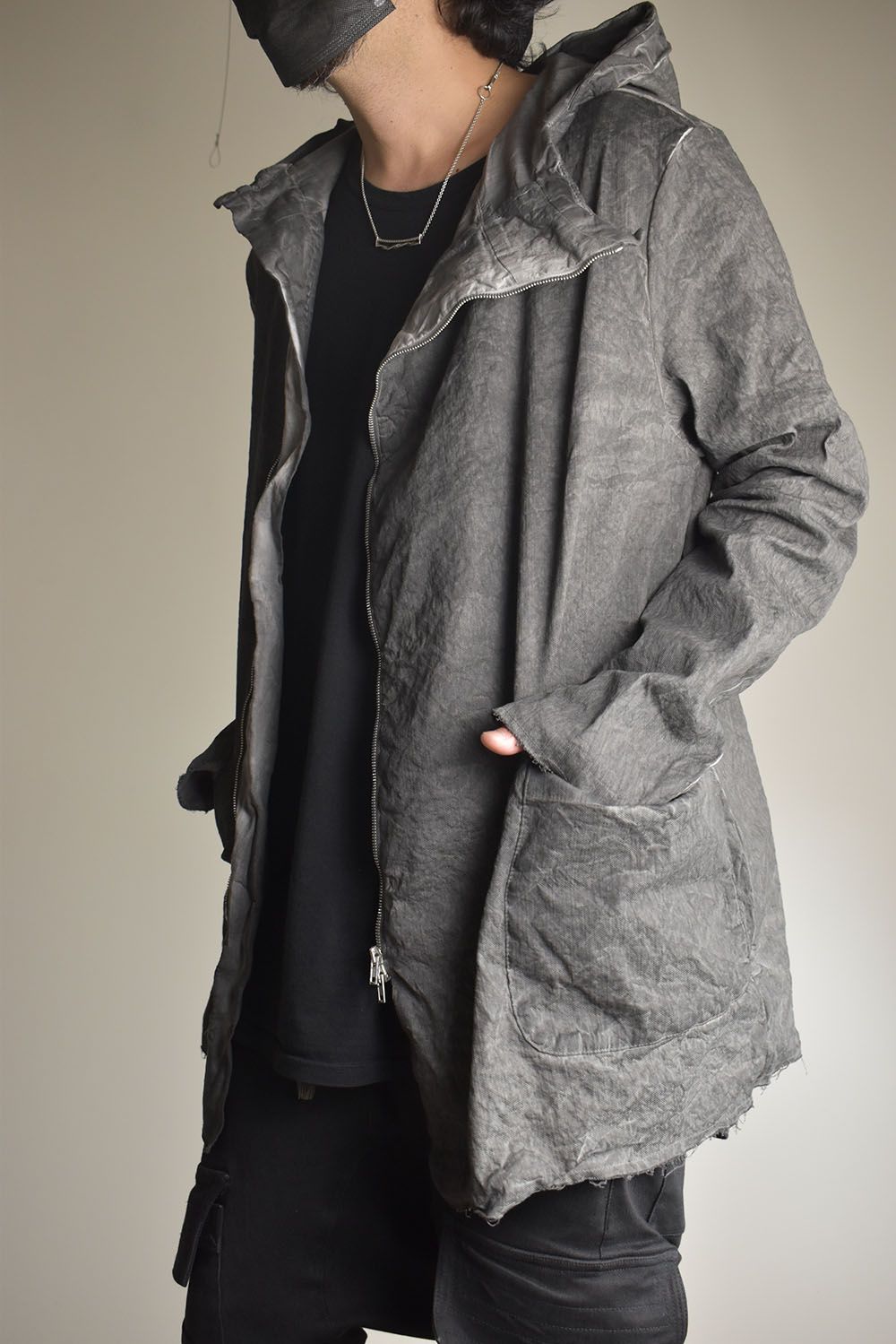Hooded Off Centerd Closure Unlined Parka"Off Black" / フーデッドオフセンターパーカー"オフブラック"