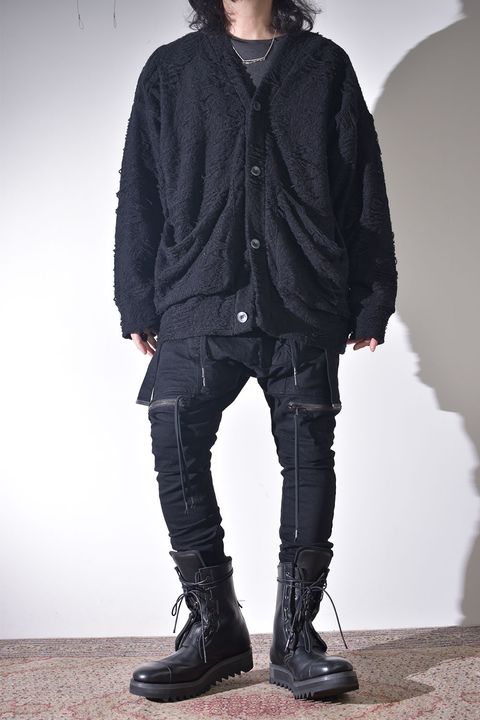 プラスカーディガンで冬仕様