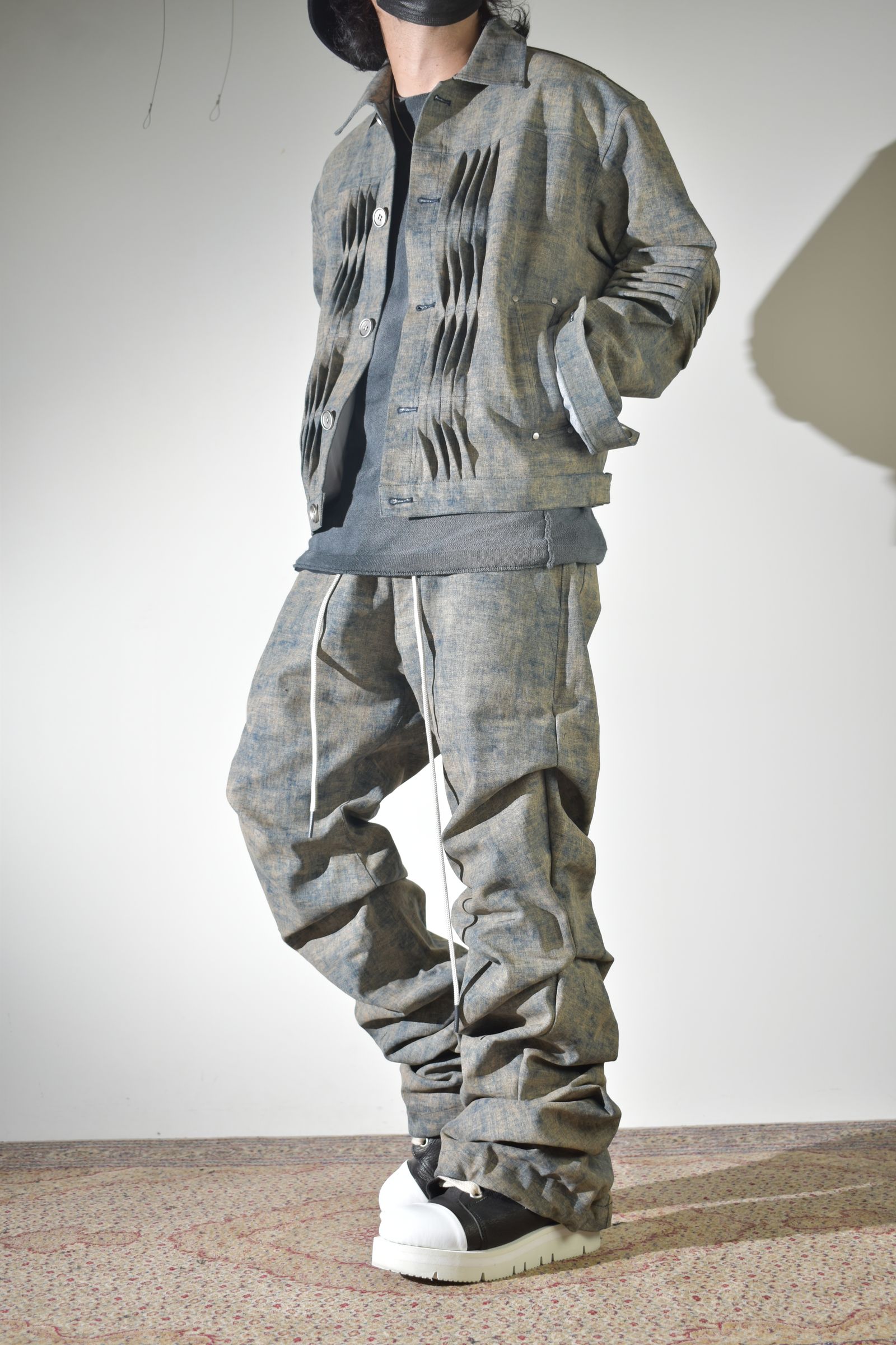 スティールブルーでセットアップ