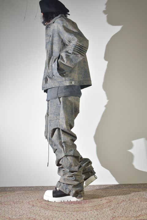 スティールブルーでセットアップ