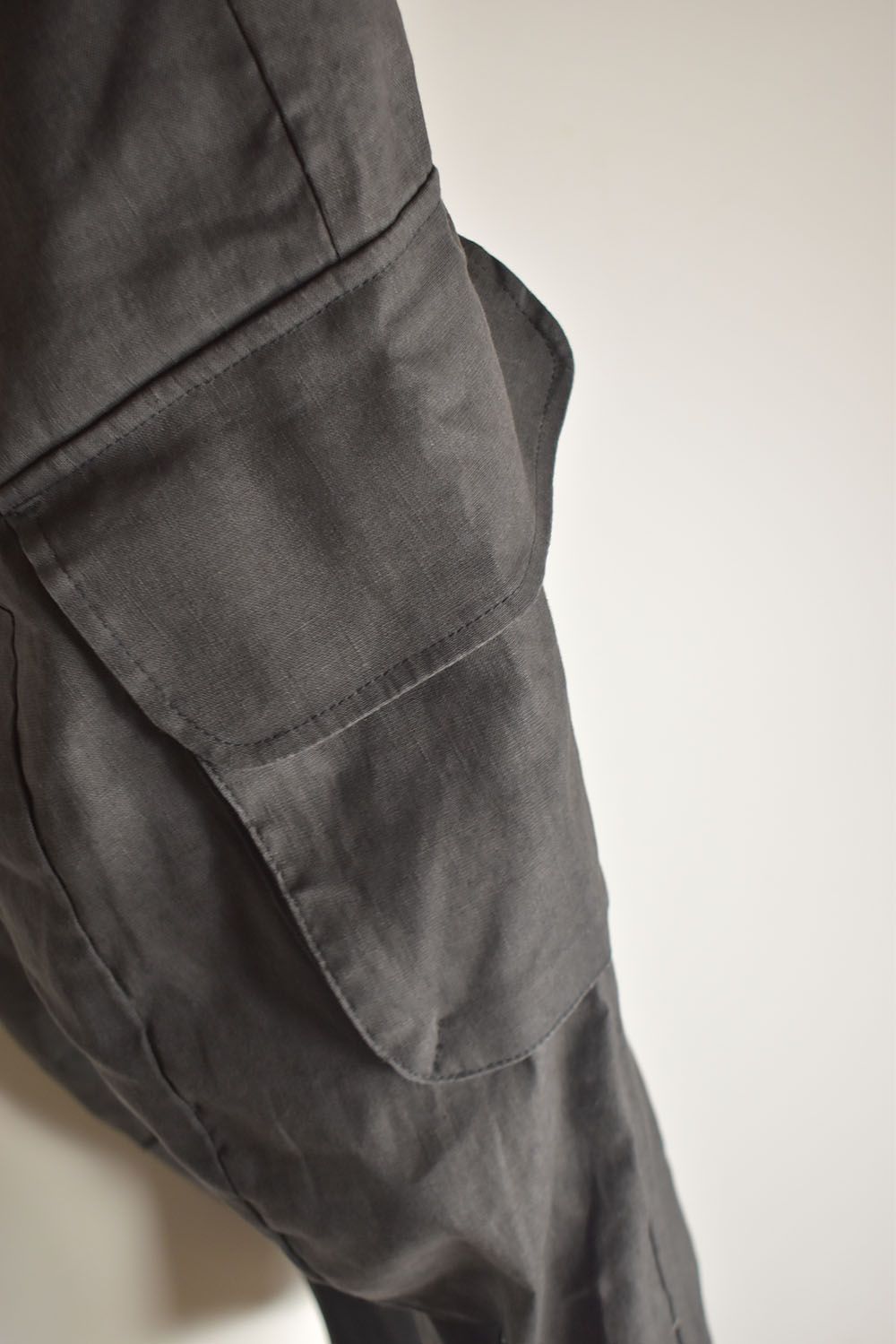 Asymmetrical Cargo Pants"Charcoal Grey" / アシンメトリーカーゴパンツ"チャコールグレー"