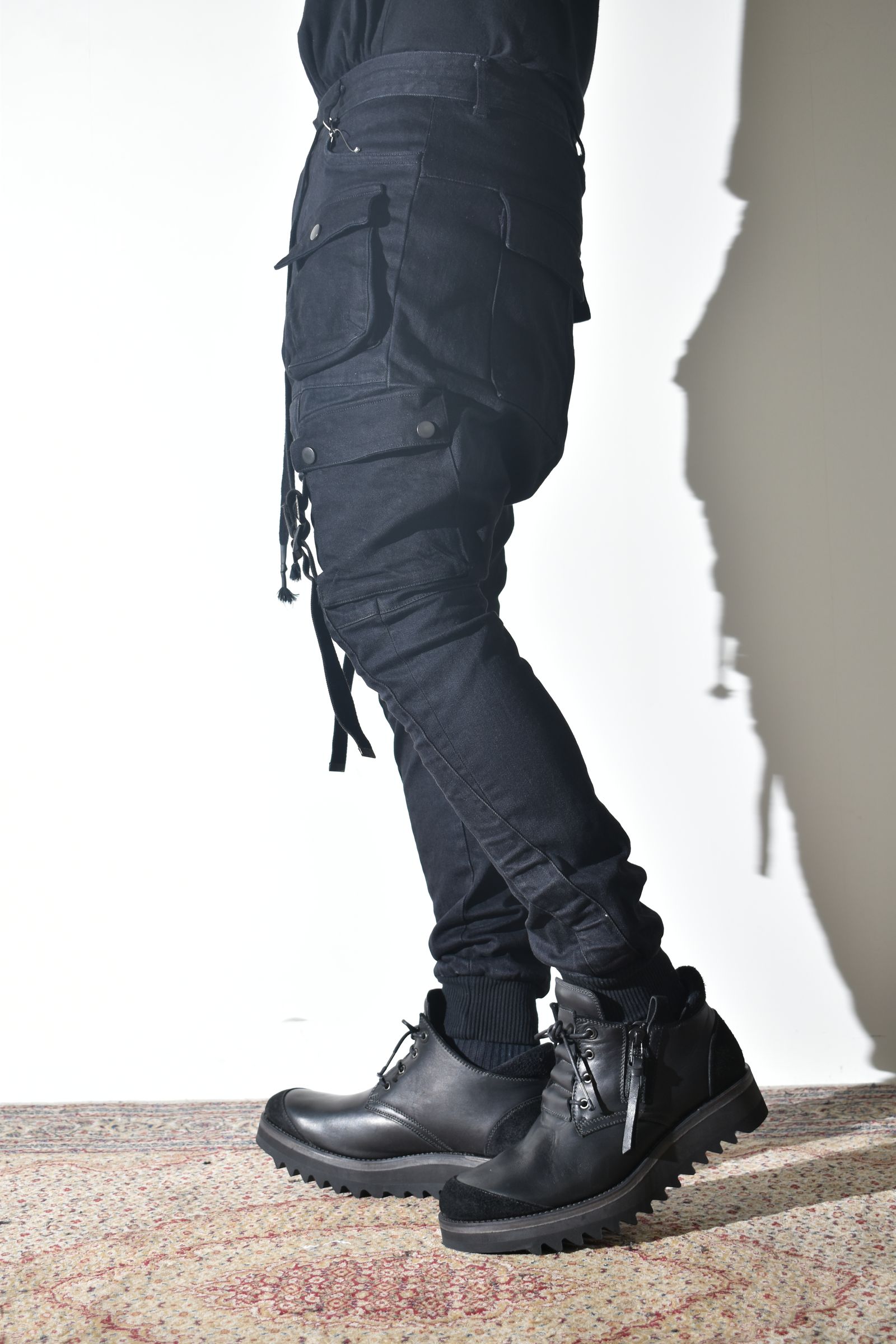 Stretch Denim Belt-Adjustable Cargo Jogger Pants"Black" / ストレッチデニムベルトアジャストカーゴジョグパンツ"ブラック"
