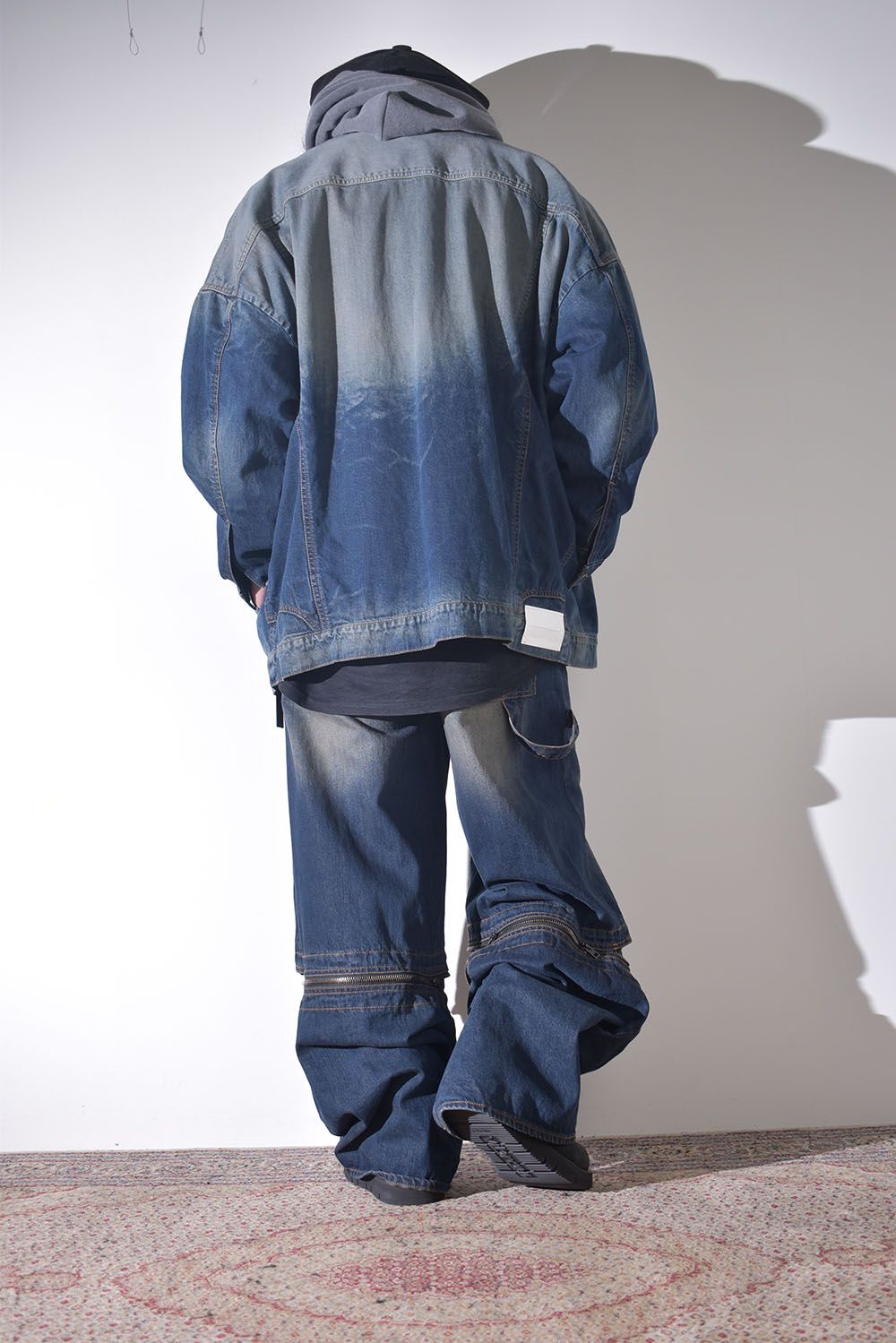 ISABEL BENENATO 2025AW ラグジュアリーなカジュアル