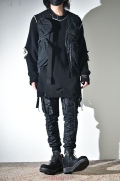 春ニット × ベスト