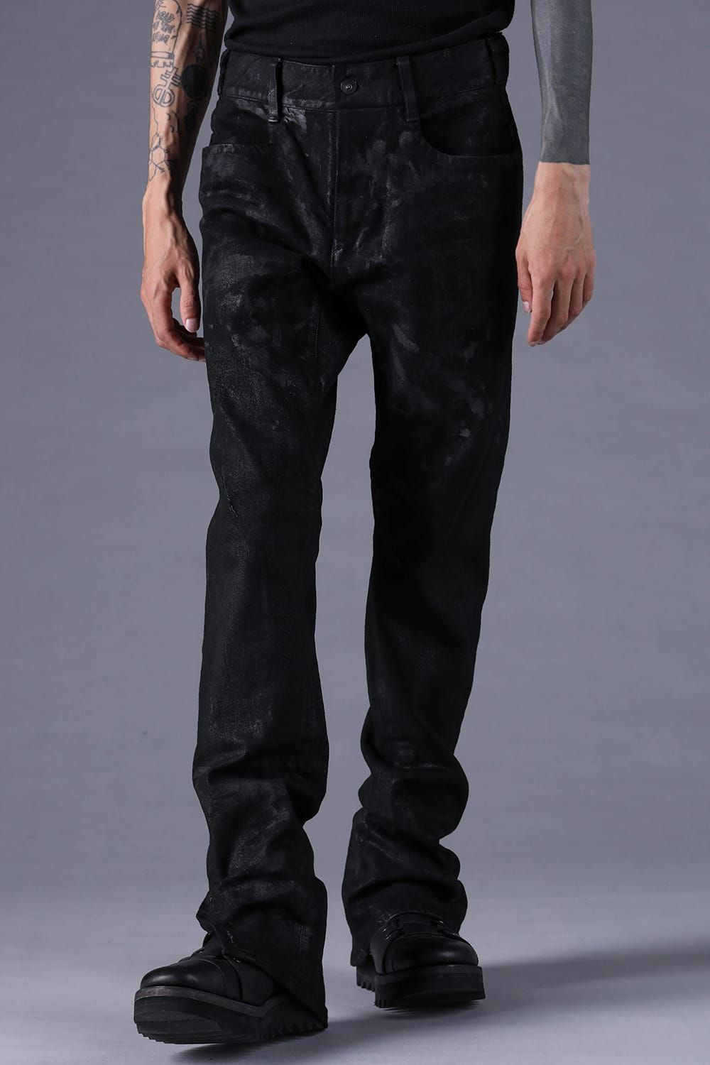 《2027SS先行予約分》Product Coated Stretch Denim Flared Slim Pants"Black" / 製品コーティングストレッチデニムフレアスリムパンツ"ブラック"