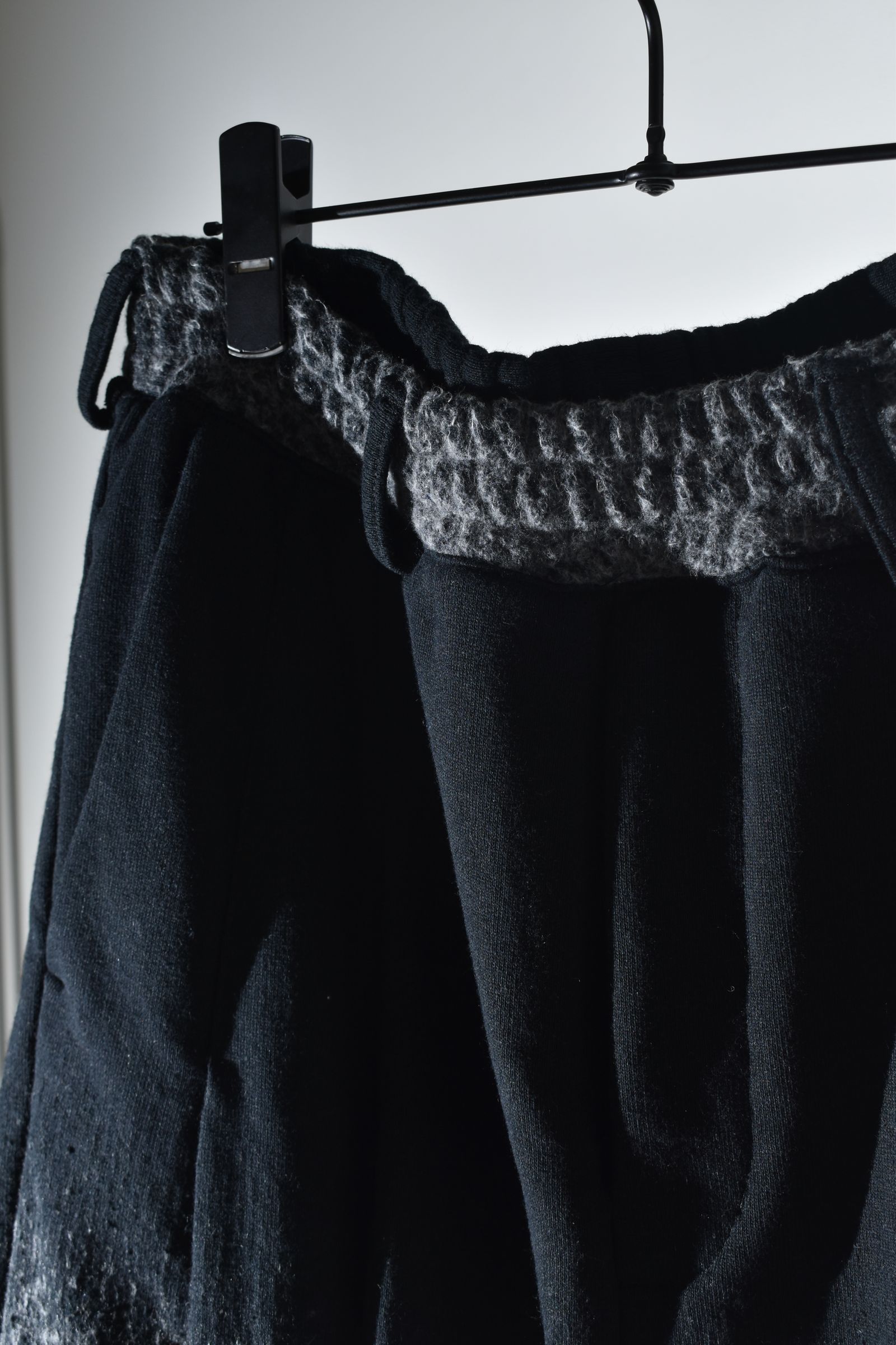Gradient Needle Punch Sinflap Baggy Pants "Black Based" / グラデーションニードルパンチシンフラップバギーパンツ"ブラックベース"