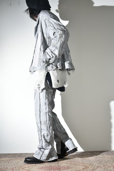 Licht Bestreben 2026SS クリーンな配色に退廃的にジャガードを施したセットアップ