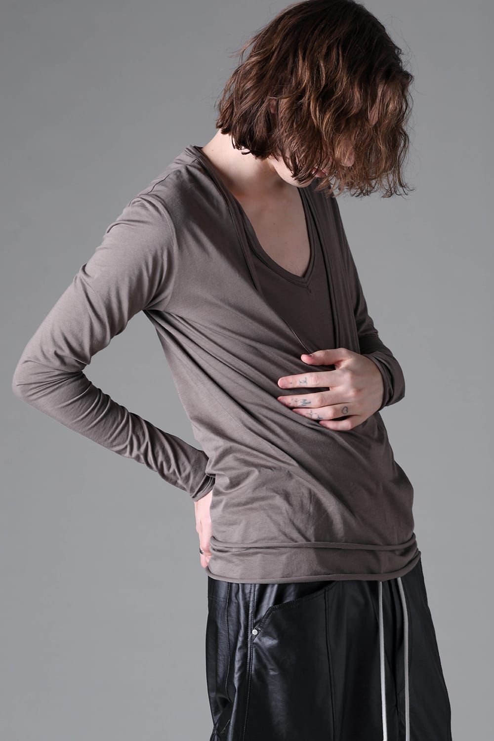 《2026AW先行予約》Layerd V Neck Long Sleeve"Black / Mustard yellow /Grey /White" / レイヤードVネックロングスリーブ"ブラック/マスタードイエロー/グレー/ホワイト"