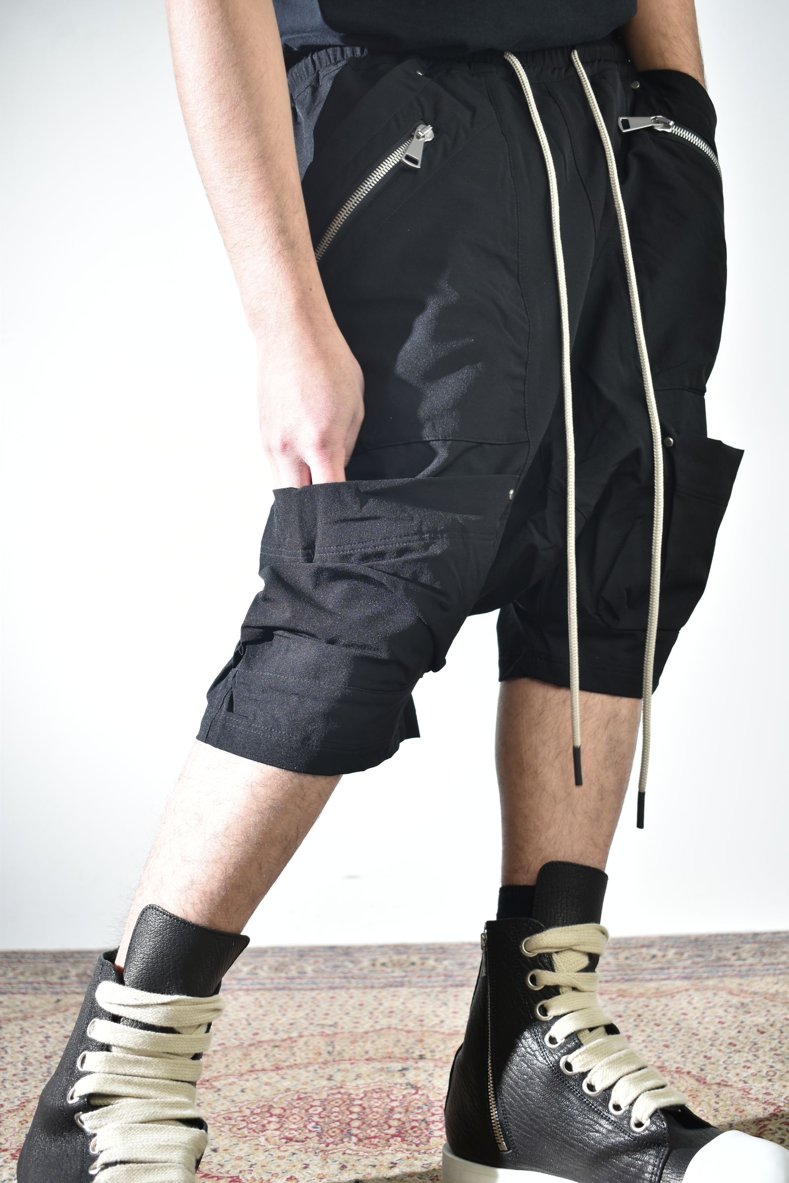 Stretch Nylon Cargo Shorts"Black" / ストレッチナイロンカーゴショーツ"ブラック"